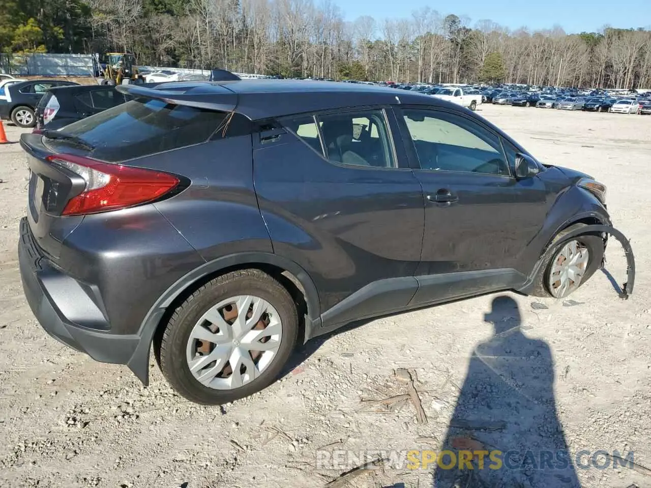 3 fotografías del automóvil dañado JTNKHMBX2K1017345 TOYOTA C-HR 2019