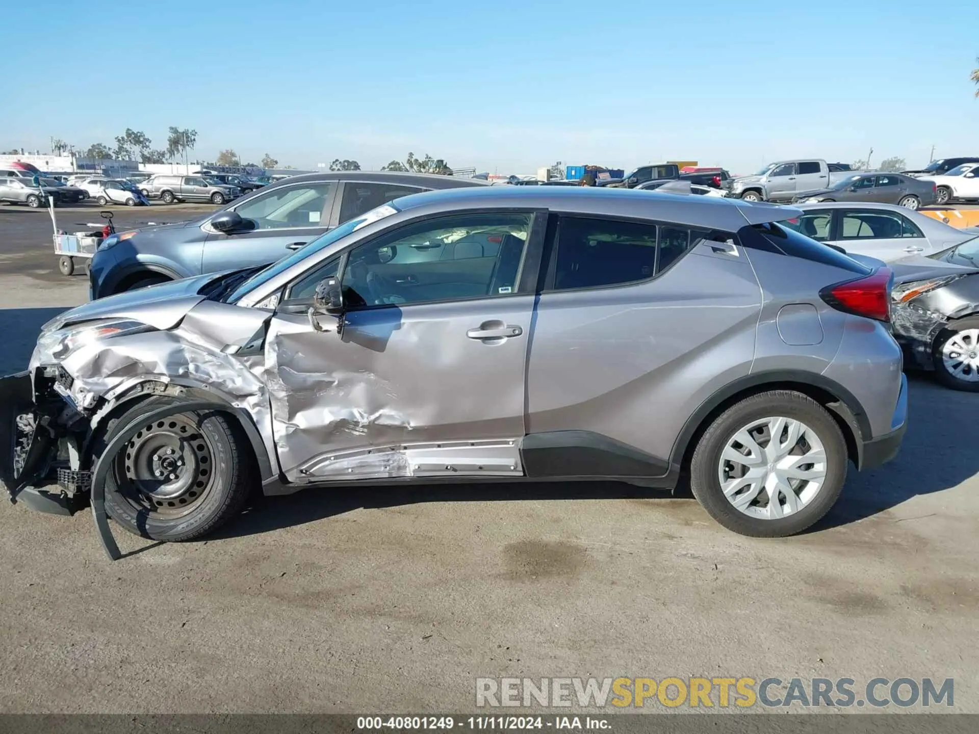 14 fotografías del automóvil dañado JTNKHMBX2K1019340 TOYOTA C-HR 2019