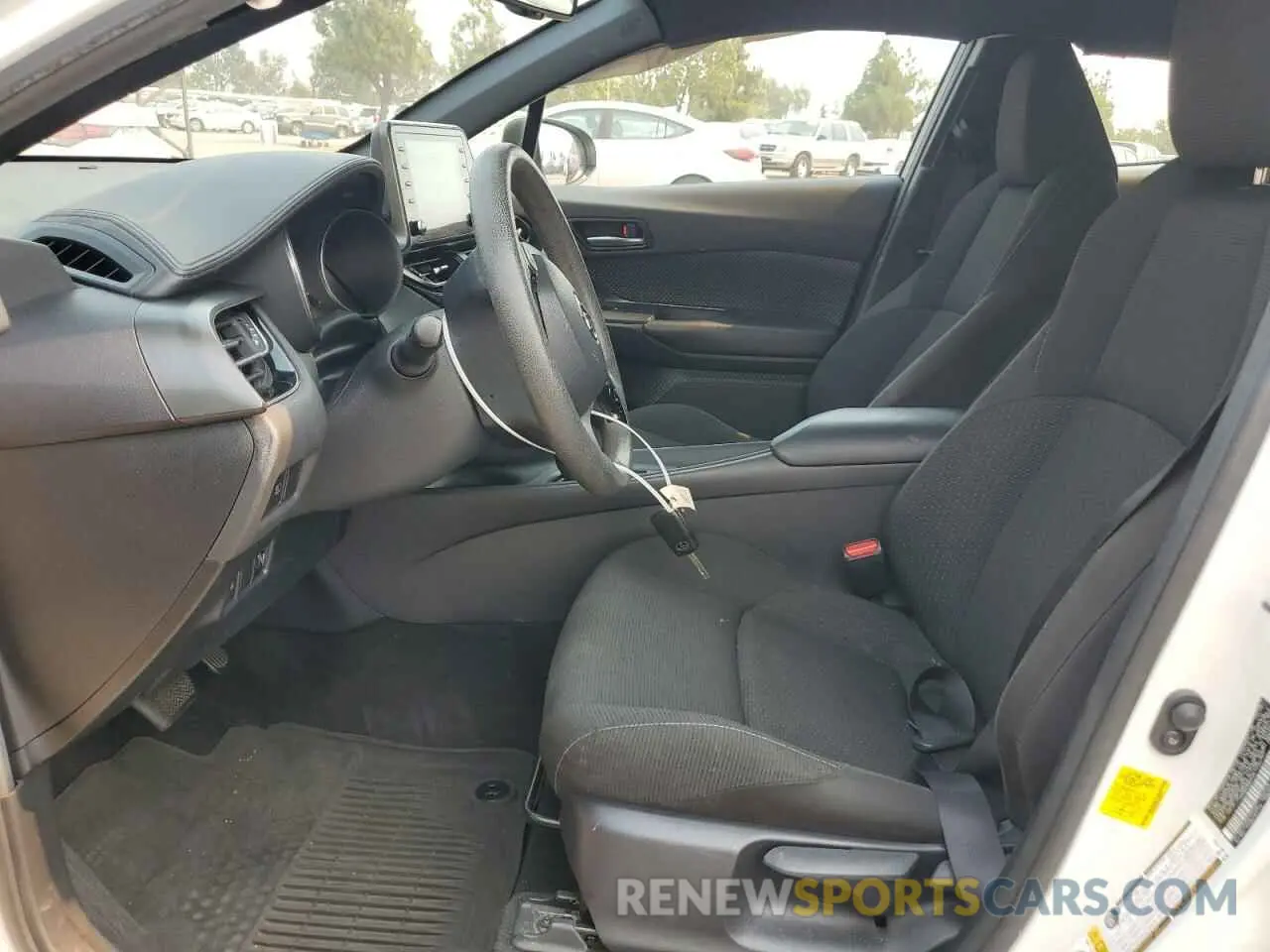 7 fotografías del automóvil dañado JTNKHMBX2K1032797 TOYOTA C-HR 2019