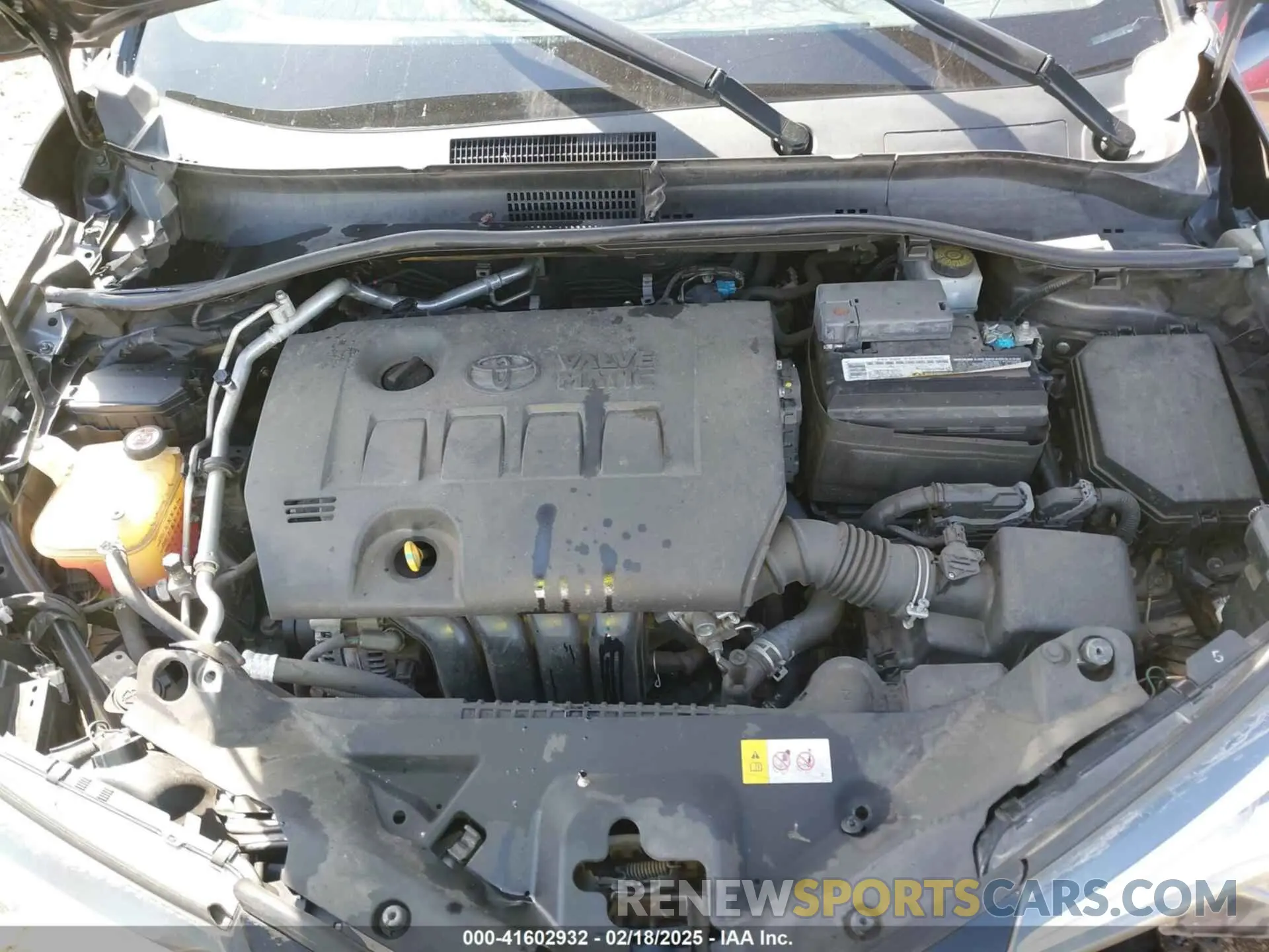 10 fotografías del automóvil dañado JTNKHMBX3K1018567 TOYOTA C-HR 2019