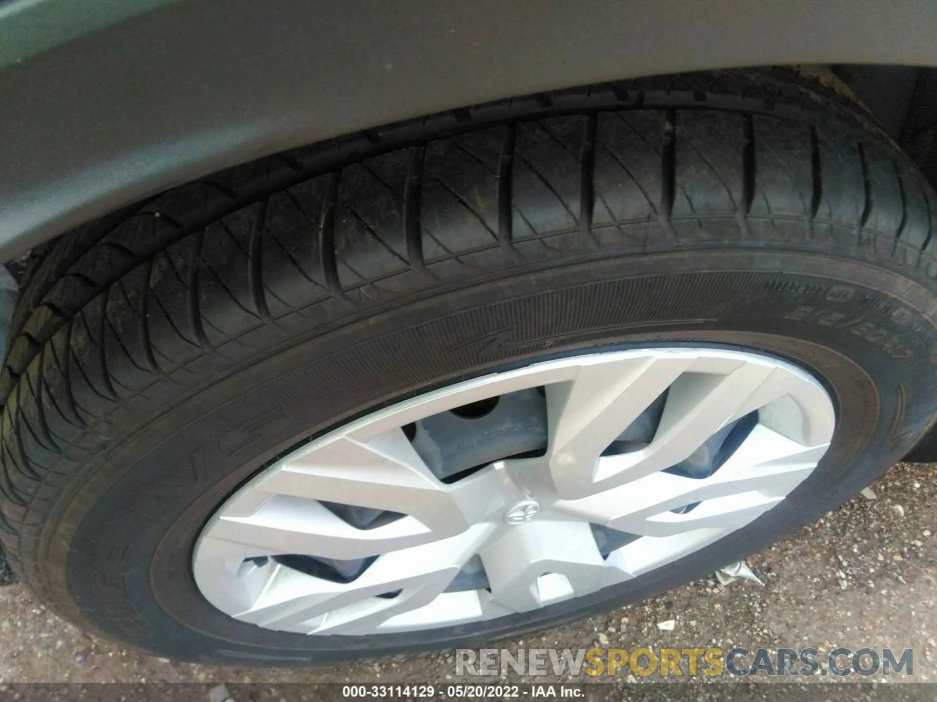 16 fotografías del automóvil dañado JTNKHMBX3K1027947 TOYOTA C-HR 2019