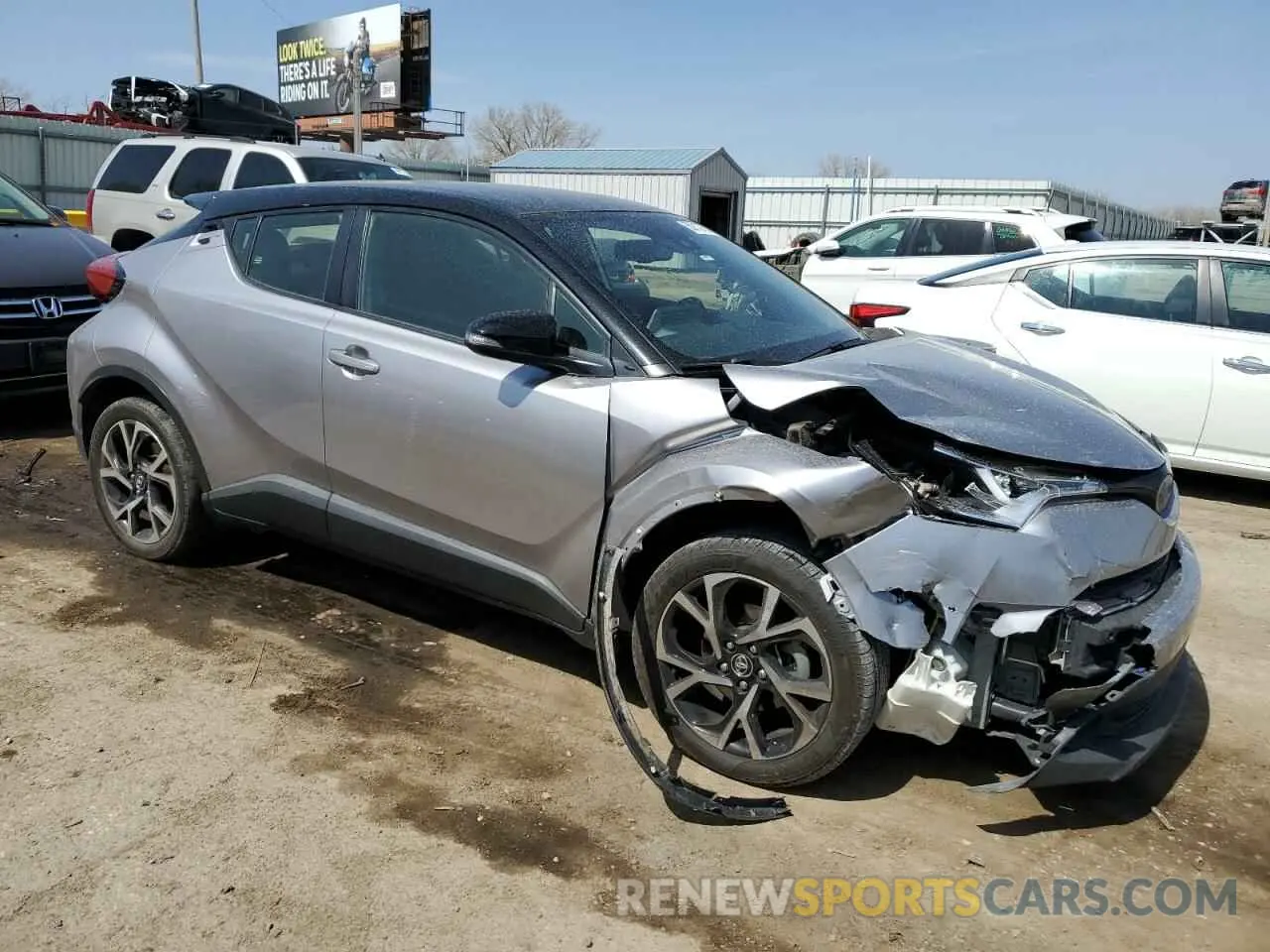 4 fotografías del automóvil dañado JTNKHMBX3K1030296 TOYOTA C-HR 2019