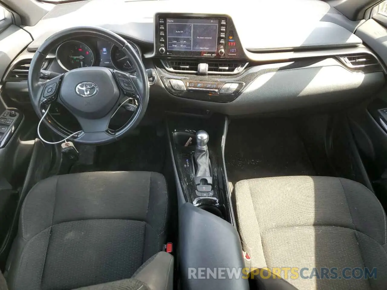 8 fotografías del automóvil dañado JTNKHMBX3K1030296 TOYOTA C-HR 2019