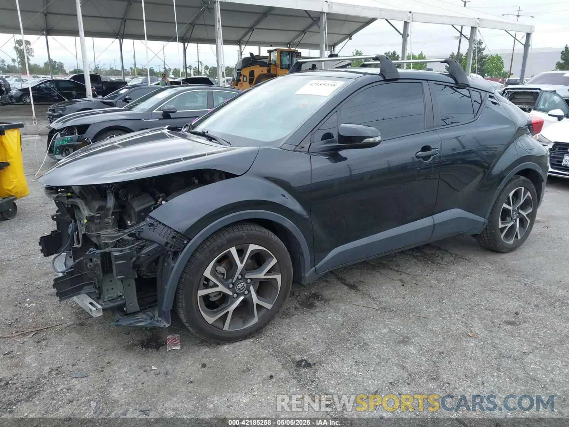 2 fotografías del automóvil dañado JTNKHMBX3K1038981 TOYOTA C-HR 2019