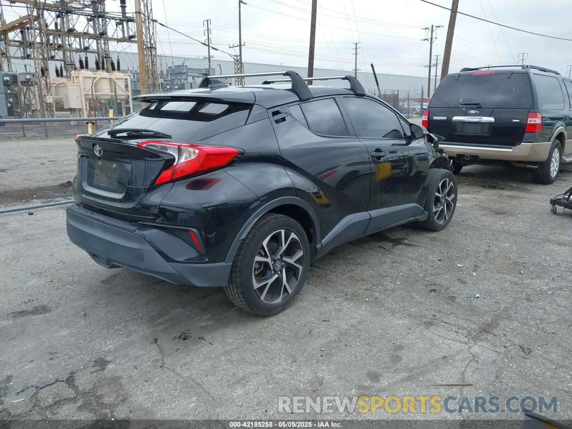 4 fotografías del automóvil dañado JTNKHMBX3K1038981 TOYOTA C-HR 2019