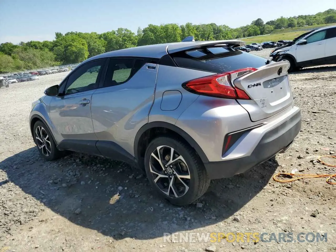 2 fotografías del automóvil dañado JTNKHMBX3K1050175 TOYOTA C-HR 2019