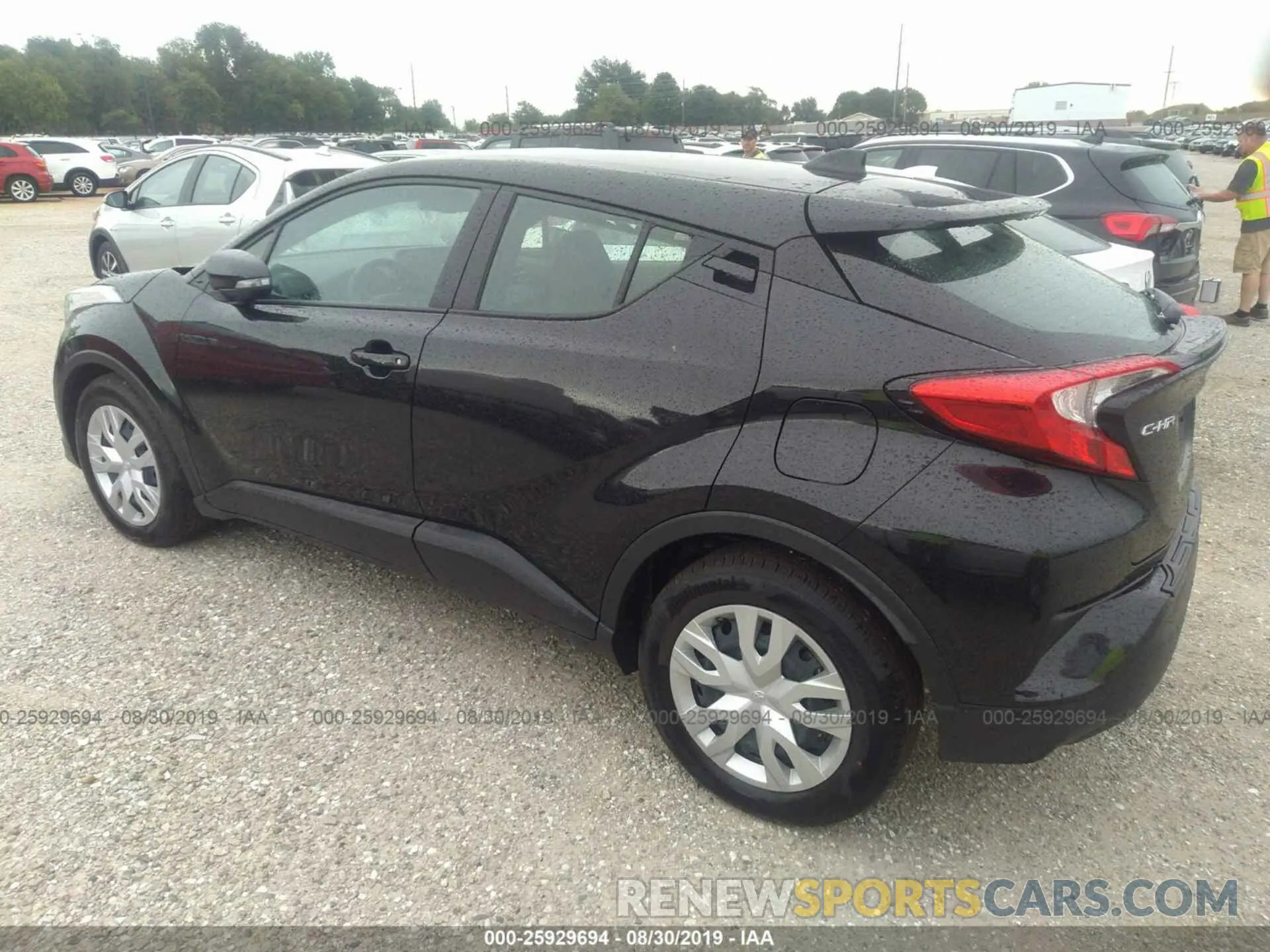 3 fotografías del automóvil dañado JTNKHMBX4K1020814 TOYOTA C-HR 2019