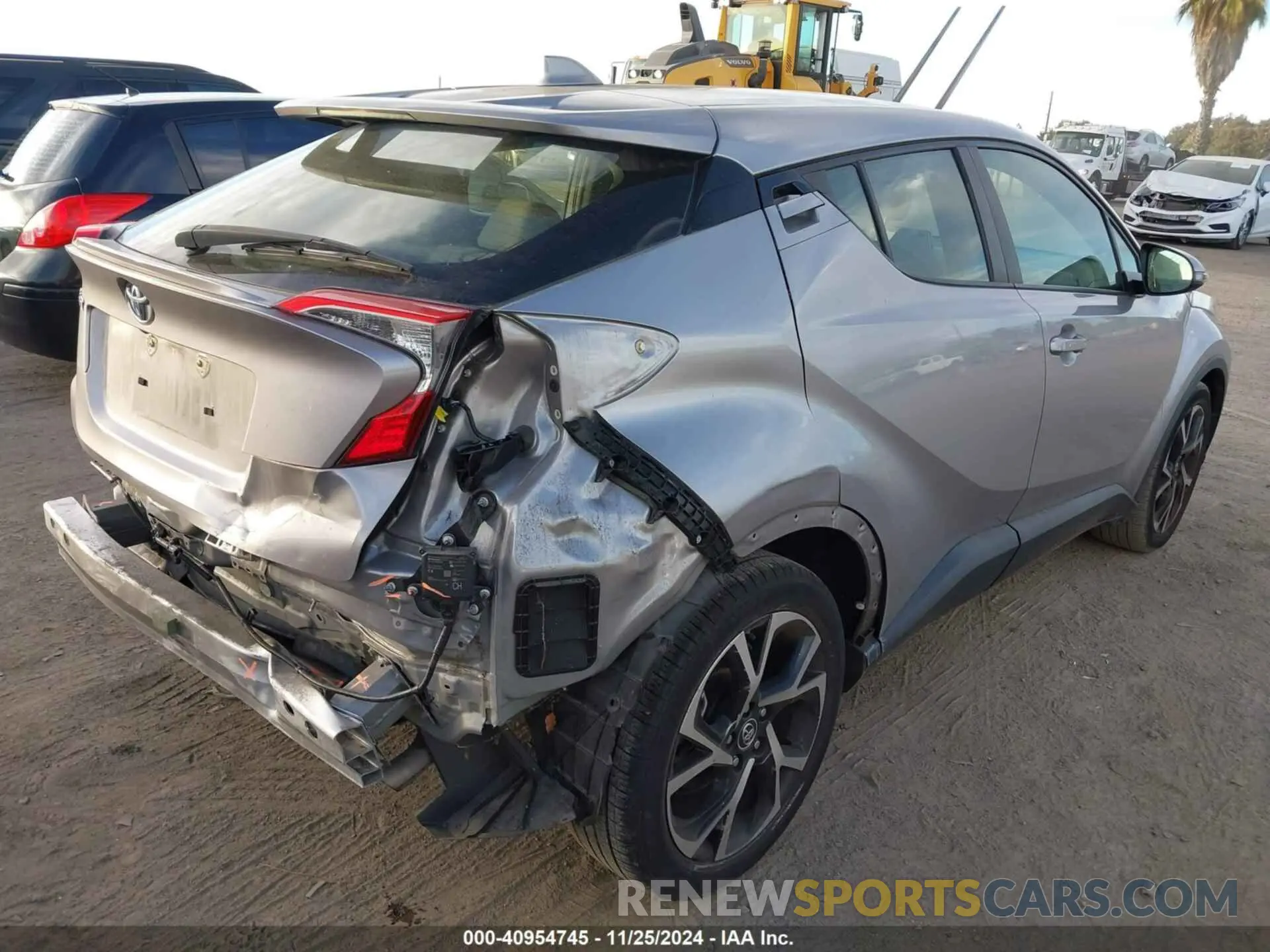 4 fotografías del automóvil dañado JTNKHMBX4K1029156 TOYOTA C-HR 2019