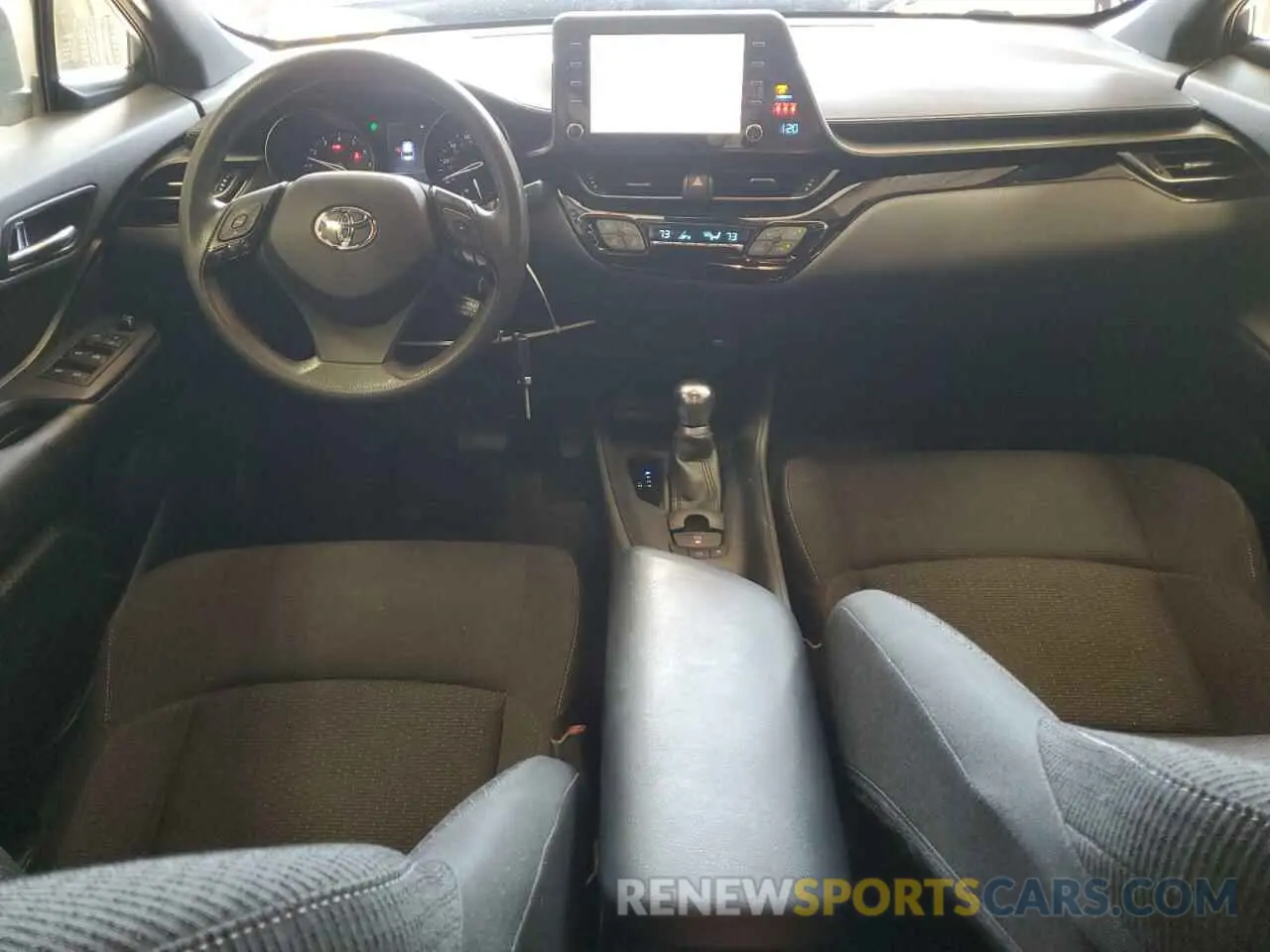 8 fotografías del automóvil dañado JTNKHMBX4K1053263 TOYOTA C-HR 2019