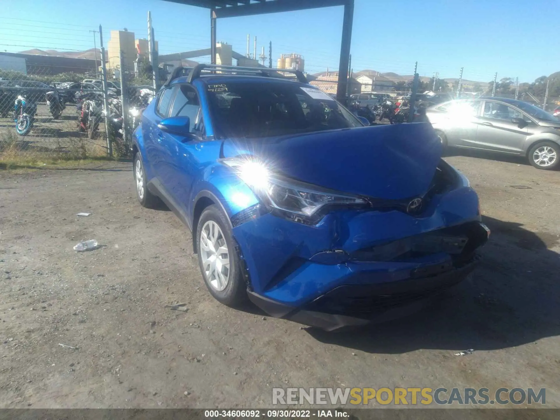 1 fotografías del automóvil dañado JTNKHMBX4K1055210 TOYOTA C-HR 2019