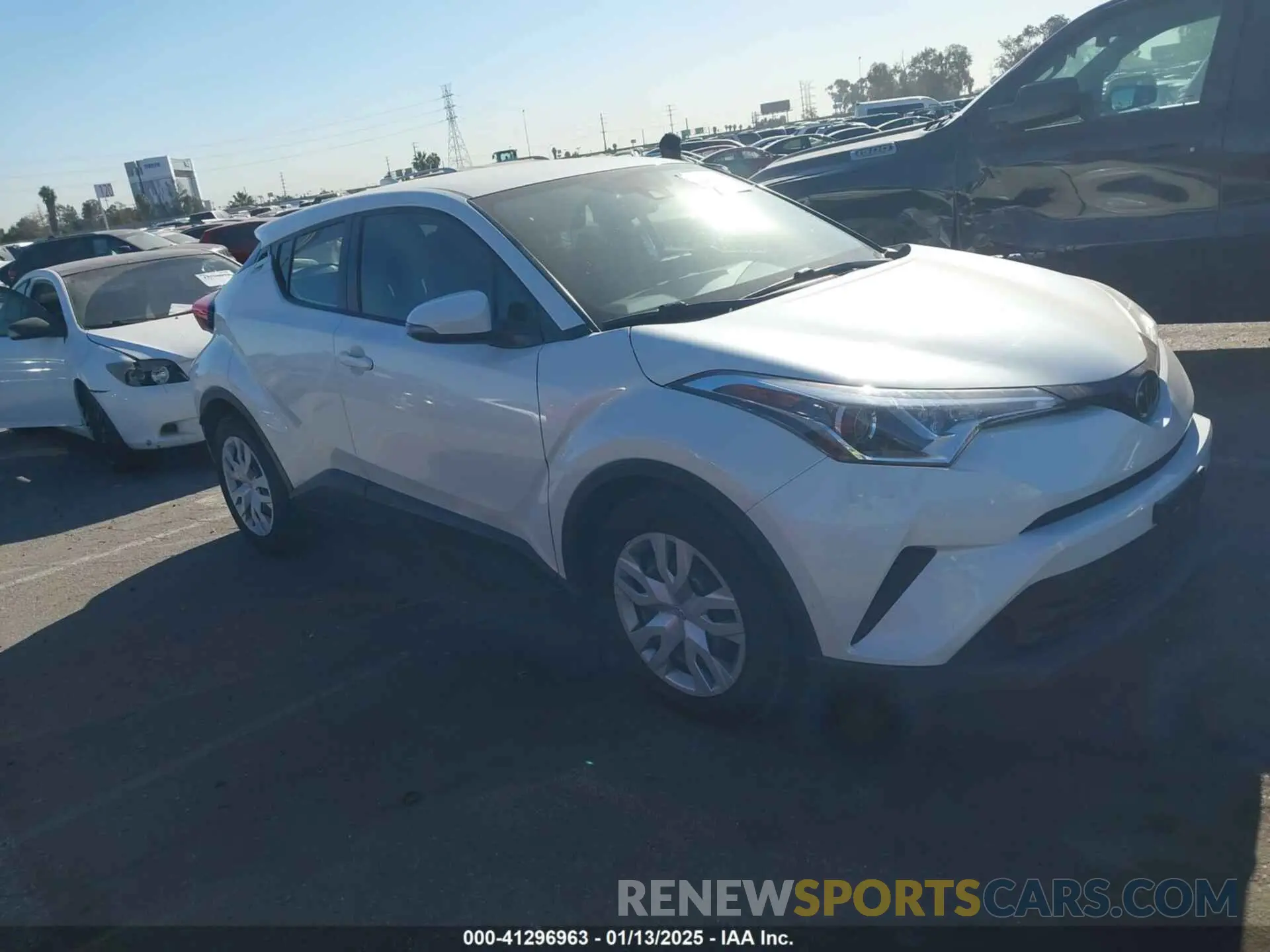 1 fotografías del automóvil dañado JTNKHMBX4K1058916 TOYOTA C-HR 2019