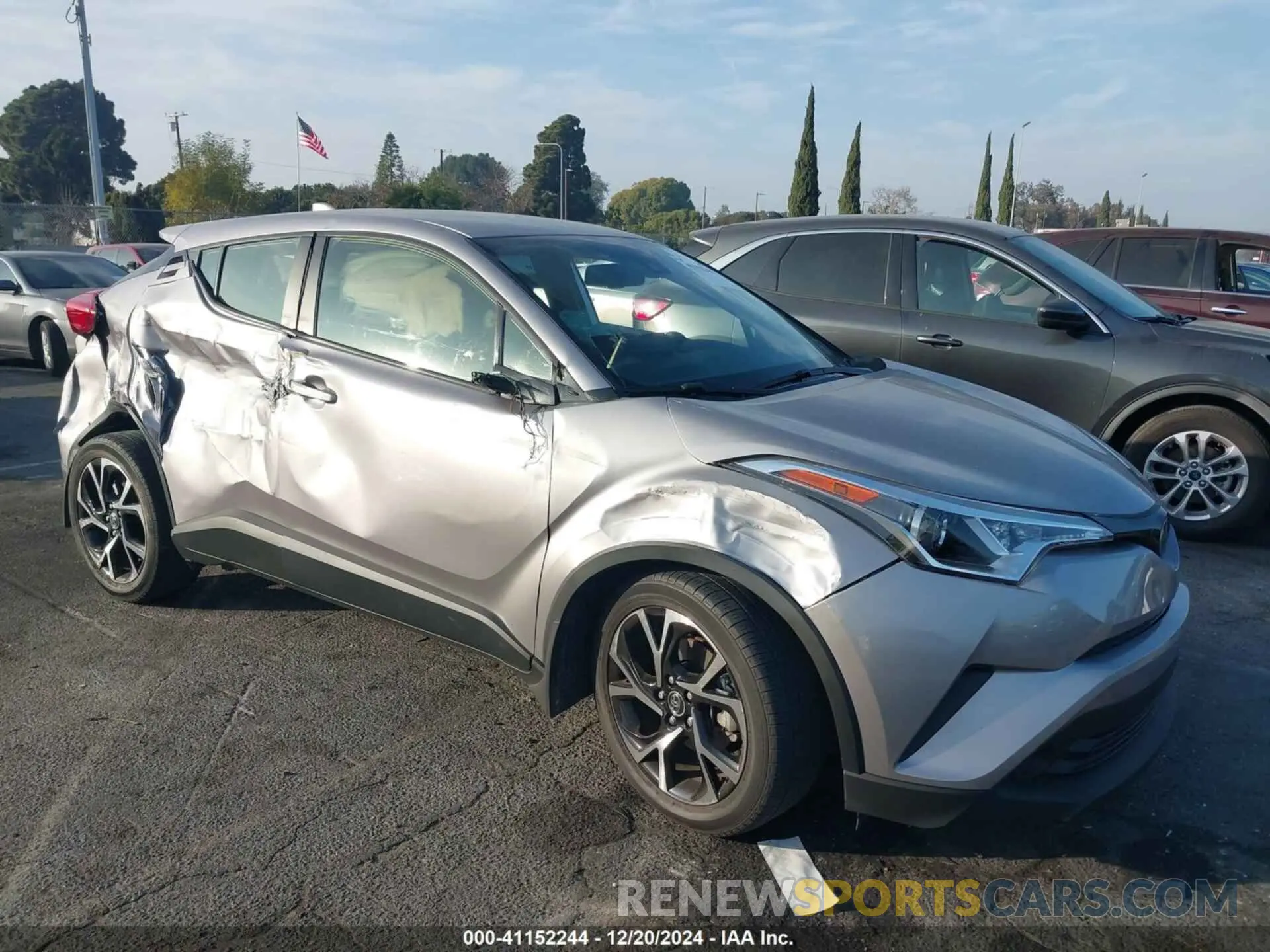 13 fotografías del automóvil dañado JTNKHMBX4K1059323 TOYOTA C-HR 2019
