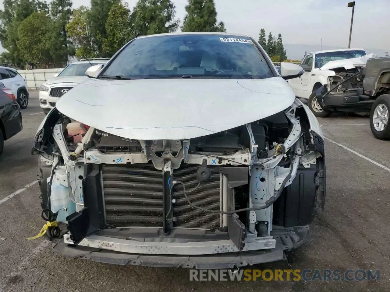 5 fotografías del automóvil dañado JTNKHMBX5K1023320 TOYOTA C-HR 2019