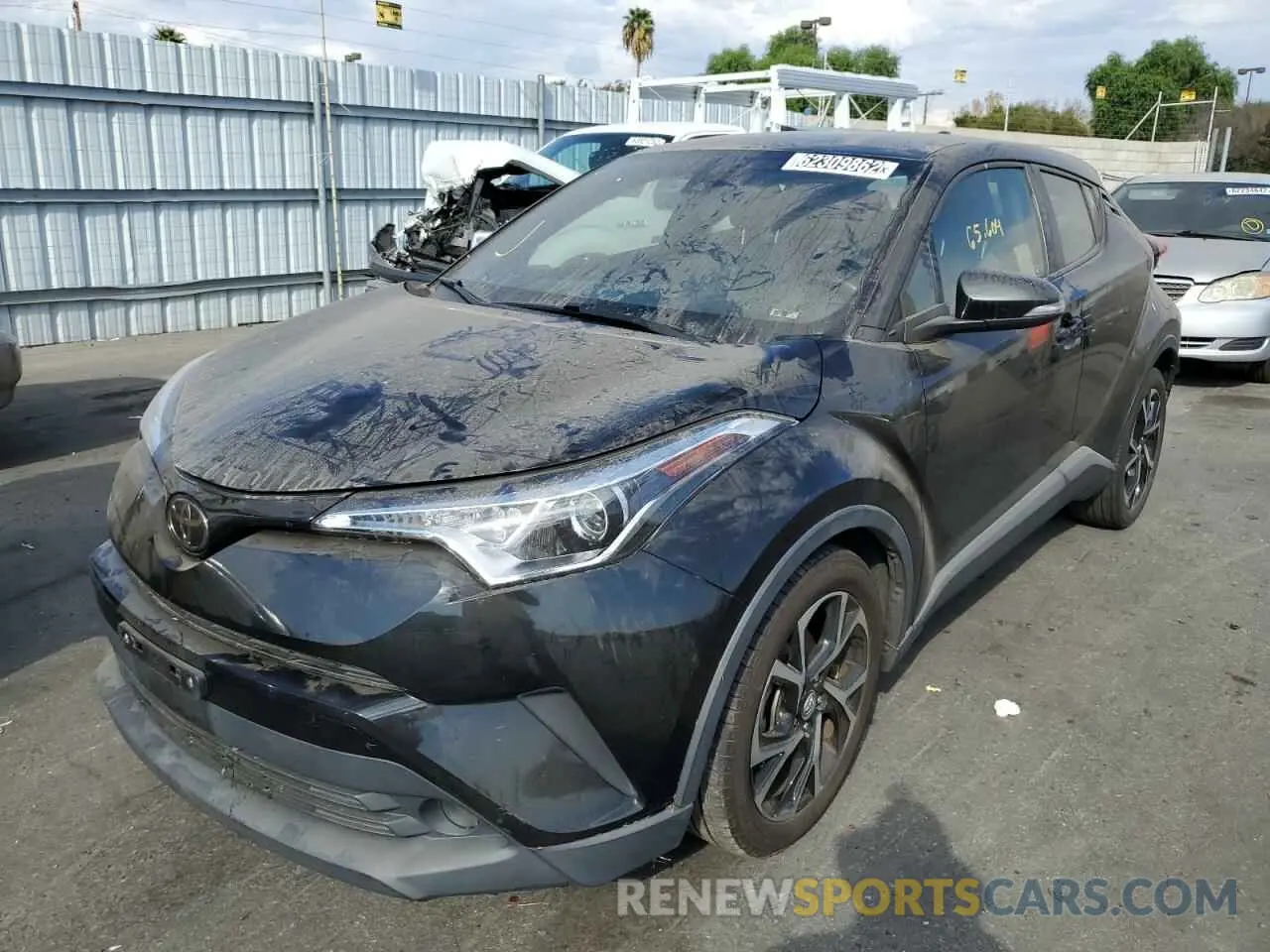 2 fotografías del automóvil dañado JTNKHMBX5K1033166 TOYOTA C-HR 2019