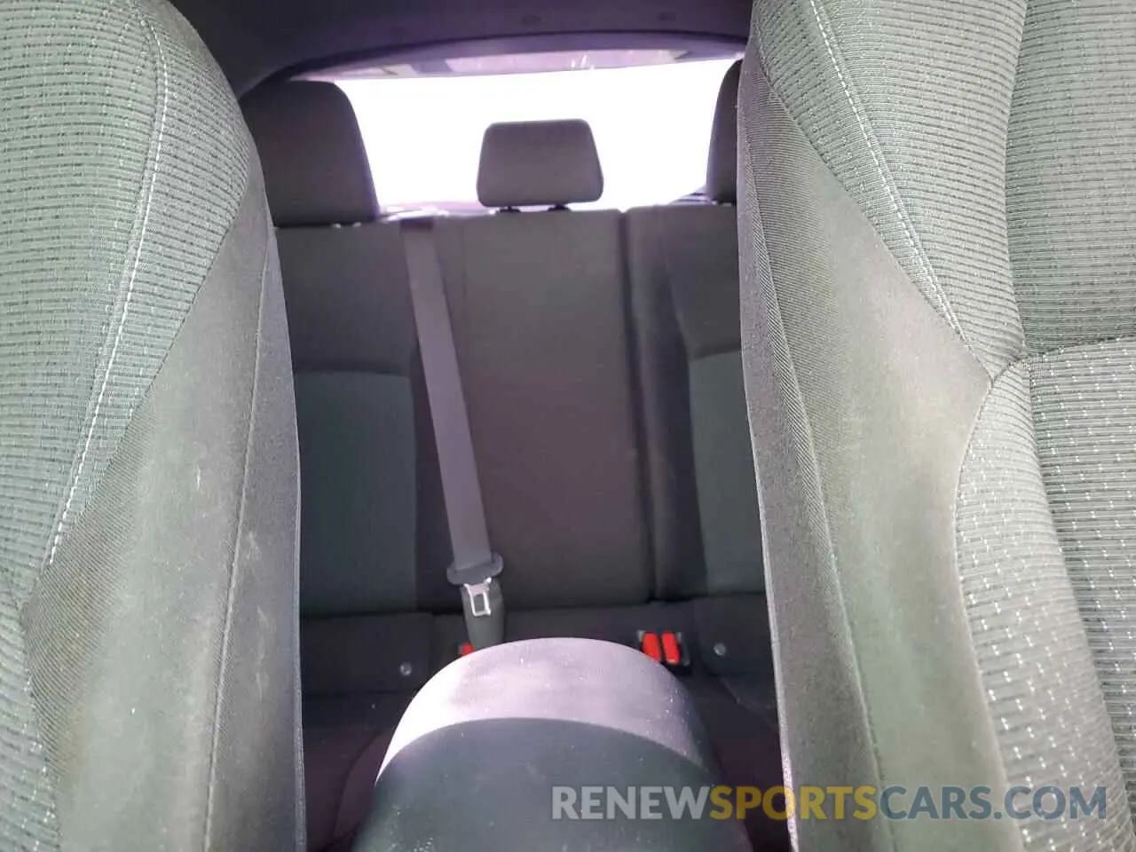10 fotografías del automóvil dañado JTNKHMBX5K1048945 TOYOTA C-HR 2019
