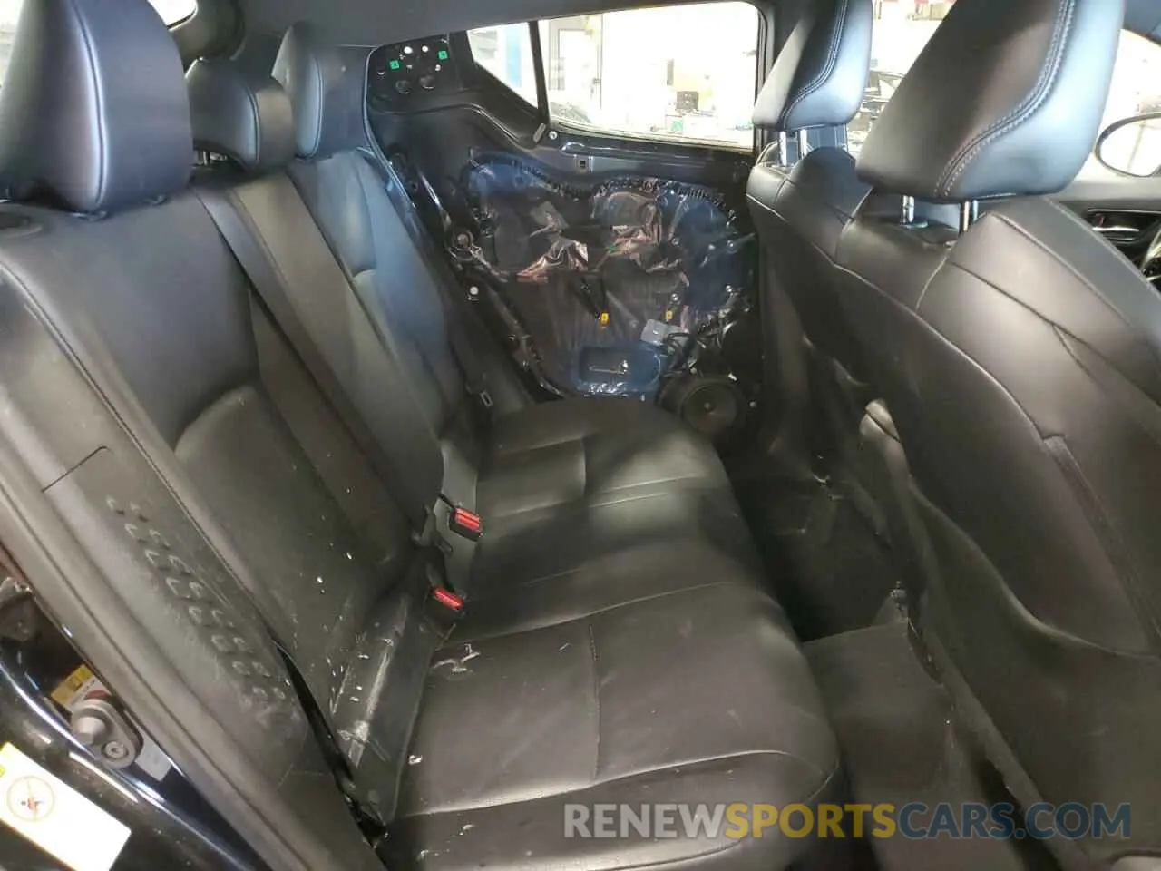 11 fotografías del automóvil dañado JTNKHMBX6K1015176 TOYOTA C-HR 2019