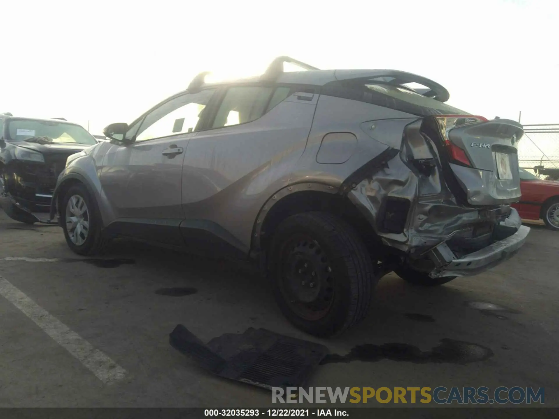 3 fotografías del automóvil dañado JTNKHMBX7K1042659 TOYOTA C-HR 2019