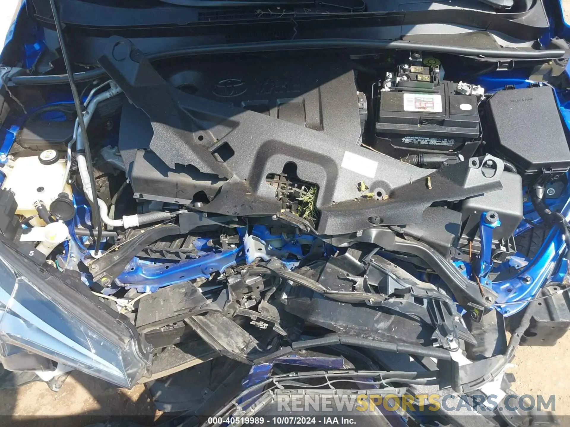 10 fotografías del automóvil dañado JTNKHMBX7K1062412 TOYOTA C-HR 2019