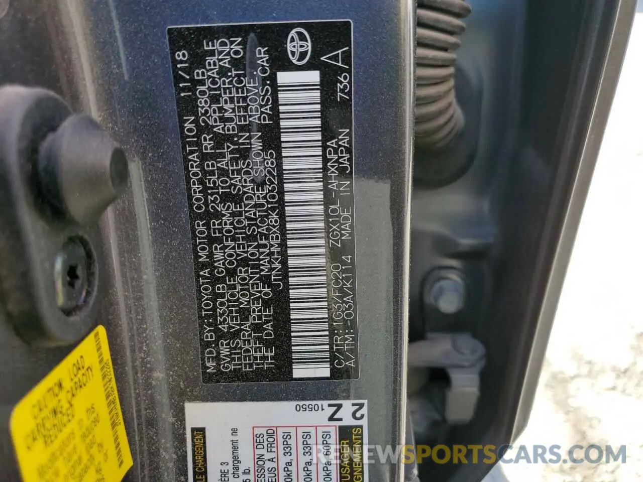 12 fotografías del automóvil dañado JTNKHMBX8K1032285 TOYOTA C-HR 2019