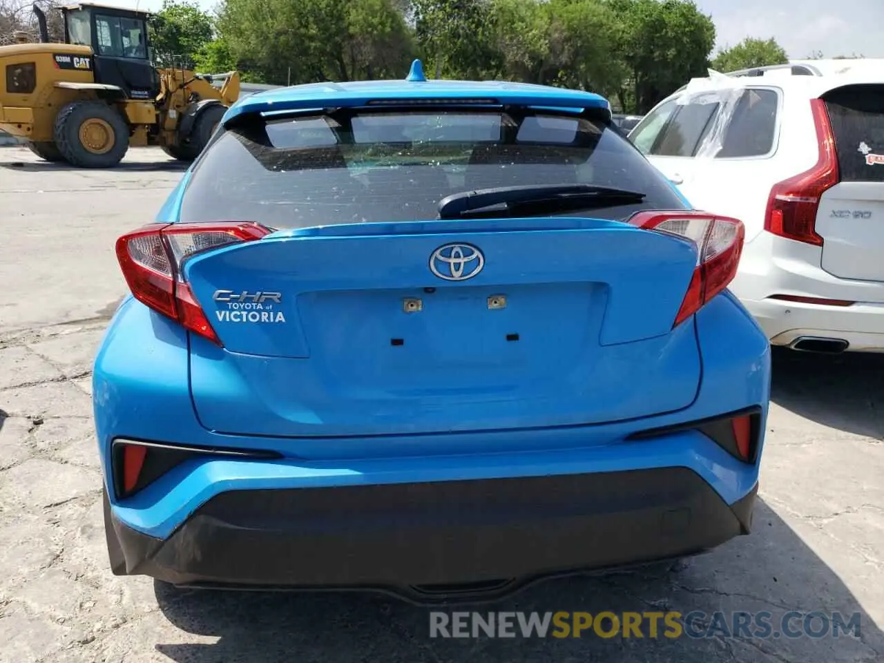 9 fotografías del automóvil dañado JTNKHMBX8K1059633 TOYOTA C-HR 2019