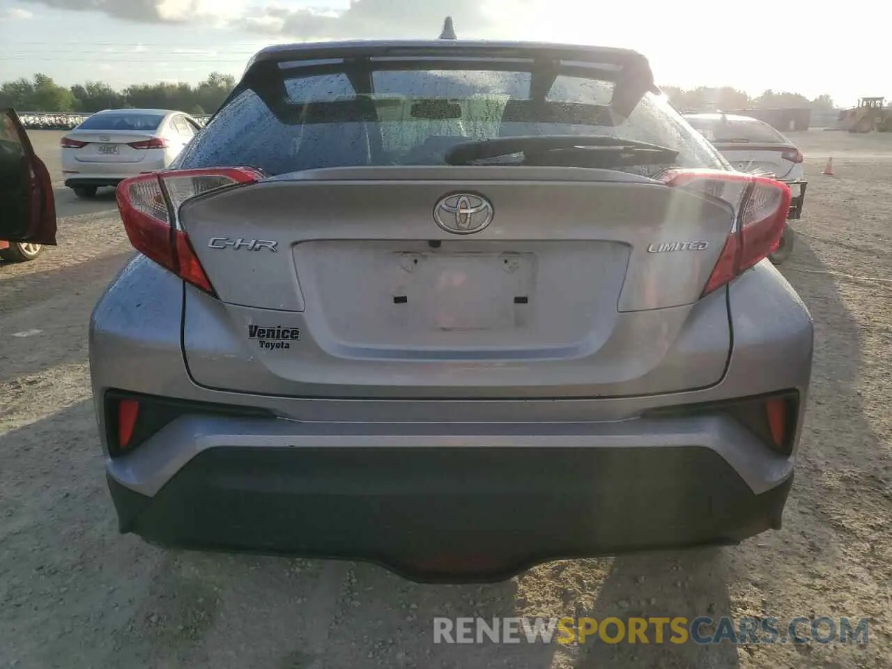 6 fotografías del automóvil dañado JTNKHMBX9K1016466 TOYOTA C-HR 2019