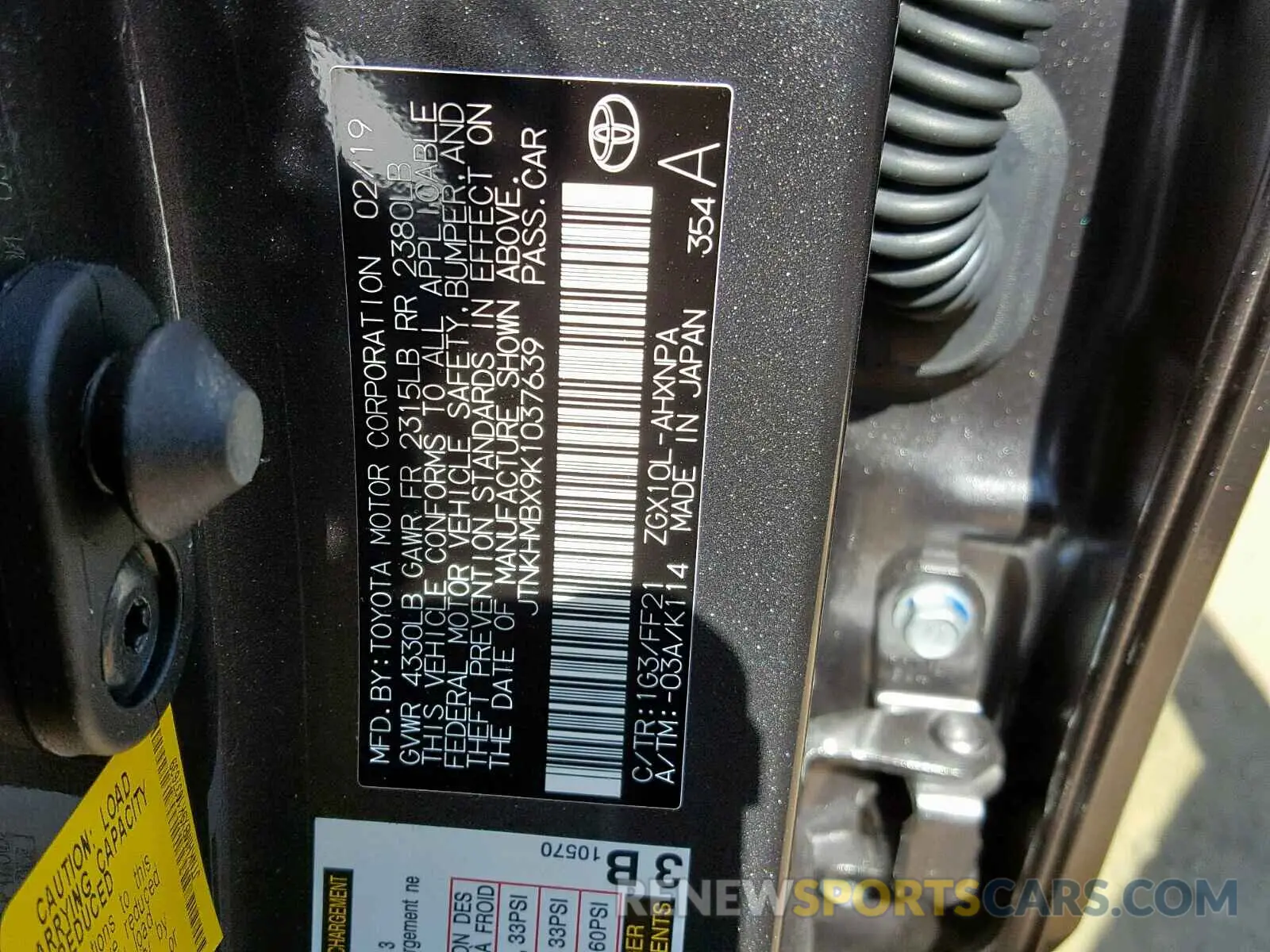 10 fotografías del automóvil dañado JTNKHMBX9K1037639 TOYOTA C-HR 2019