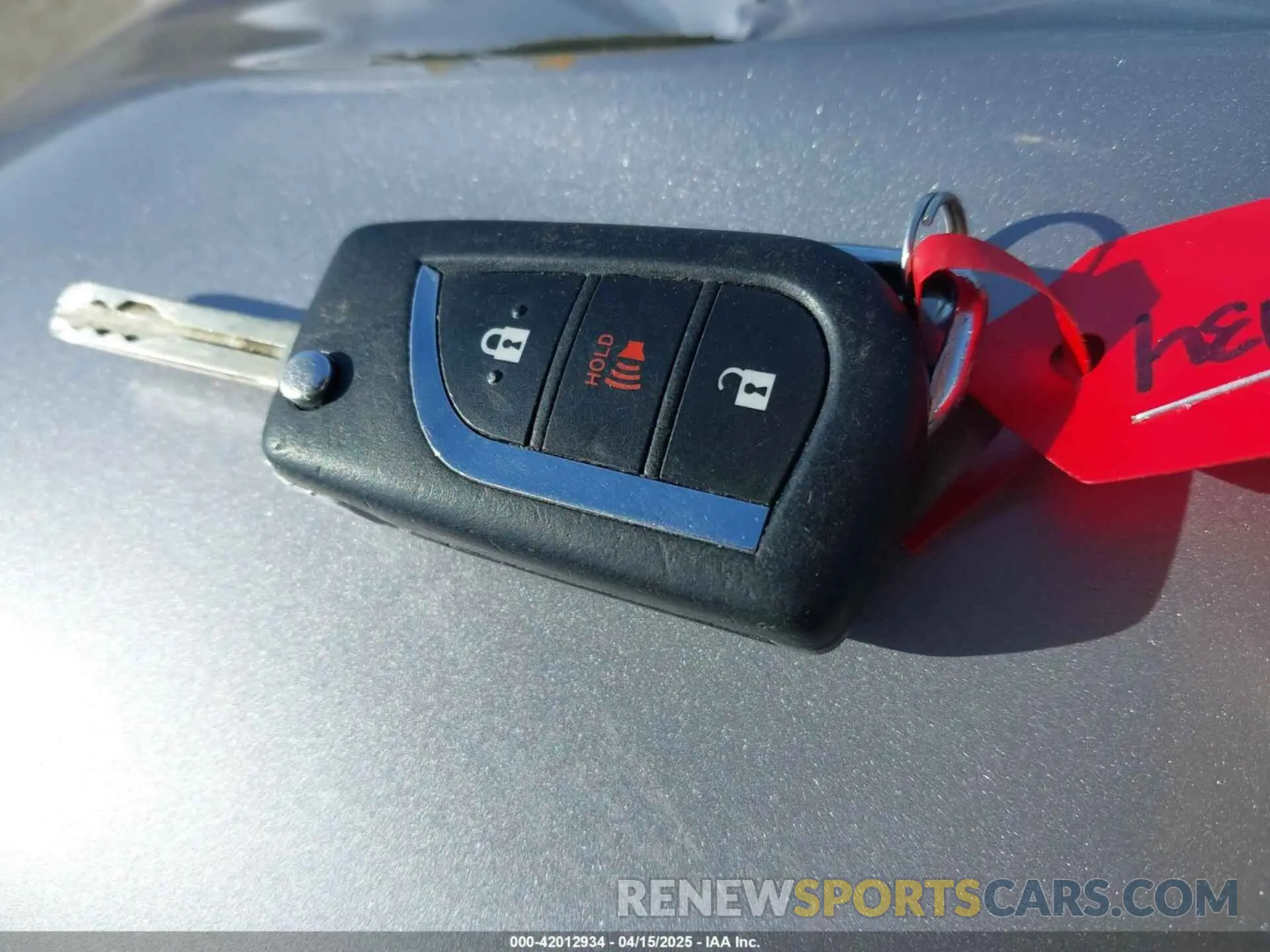 11 fotografías del automóvil dañado JTNKHMBX9K1044591 TOYOTA C-HR 2019
