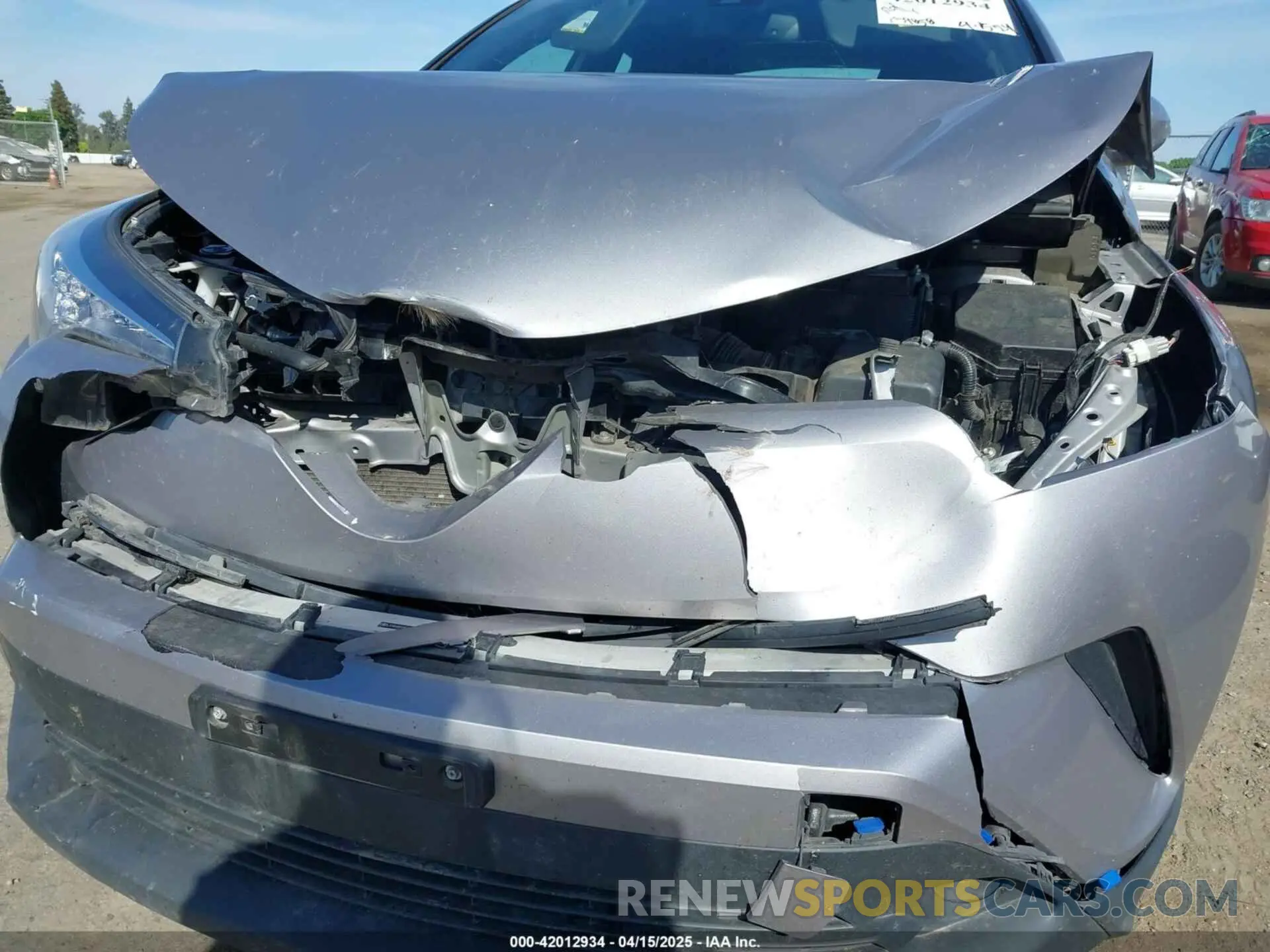 21 fotografías del automóvil dañado JTNKHMBX9K1044591 TOYOTA C-HR 2019