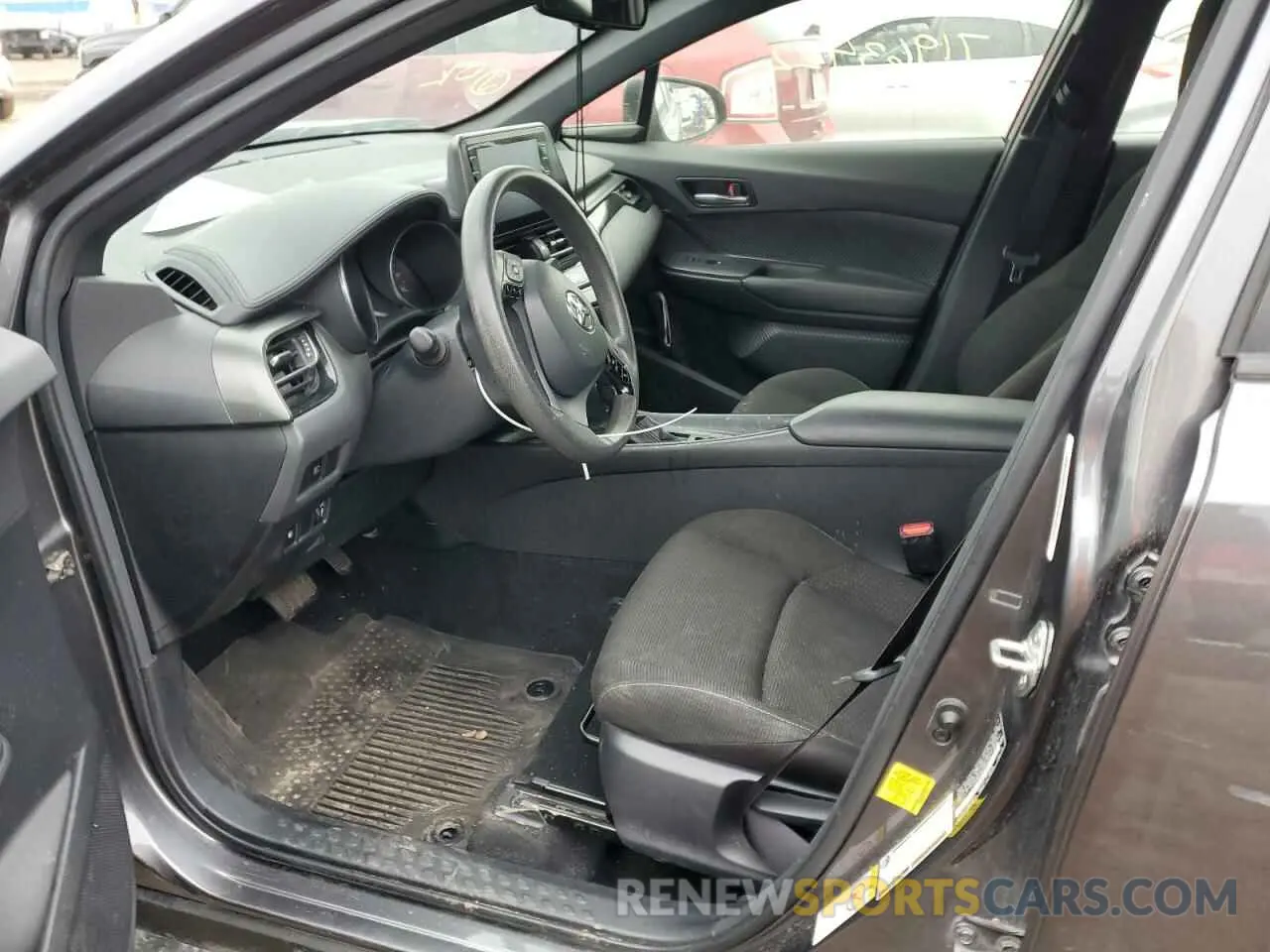 7 fotografías del automóvil dañado JTNKHMBX9K1054246 TOYOTA C-HR 2019