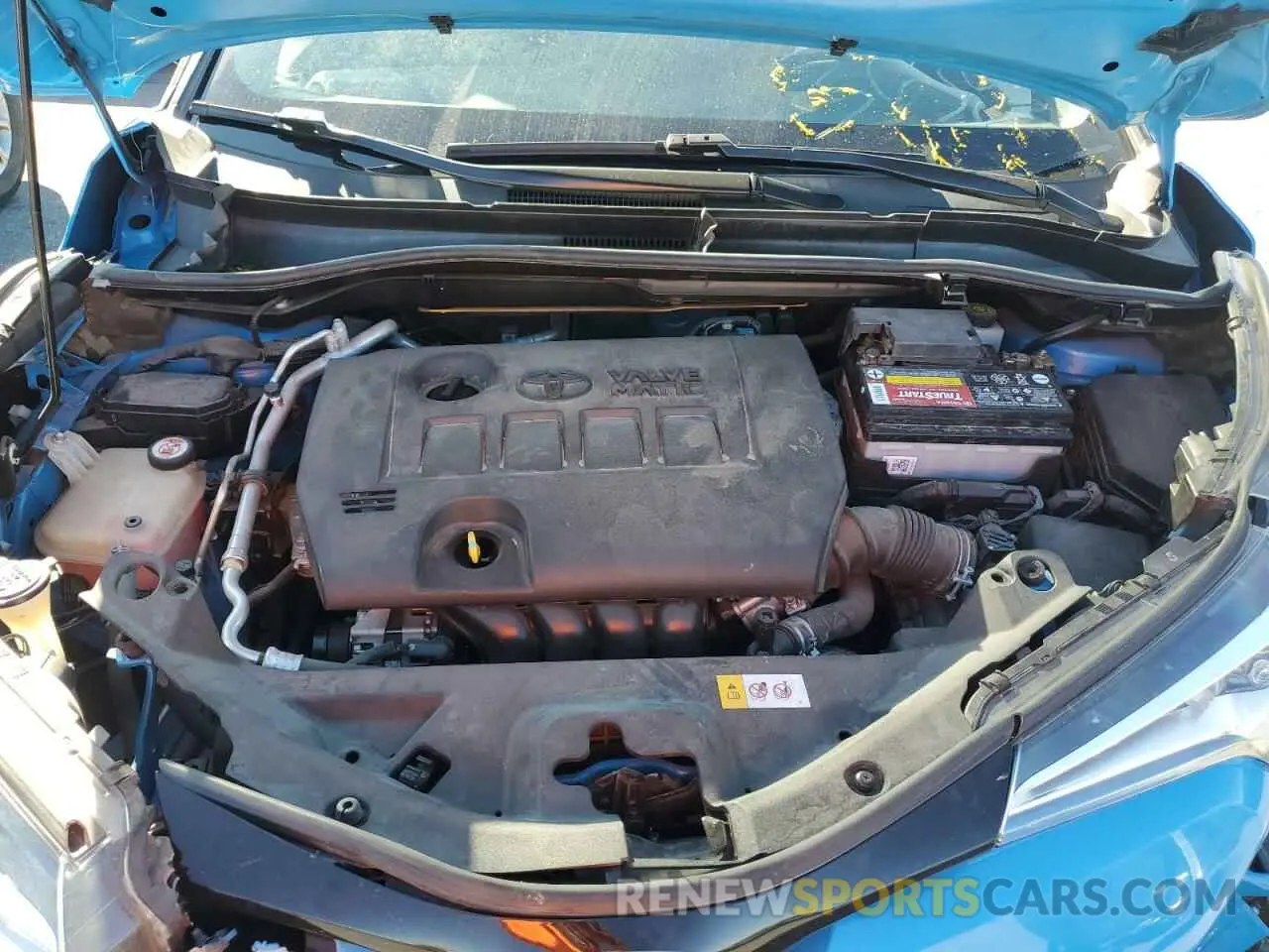12 fotografías del automóvil dañado JTNKHMBXXK1026472 TOYOTA C-HR 2019