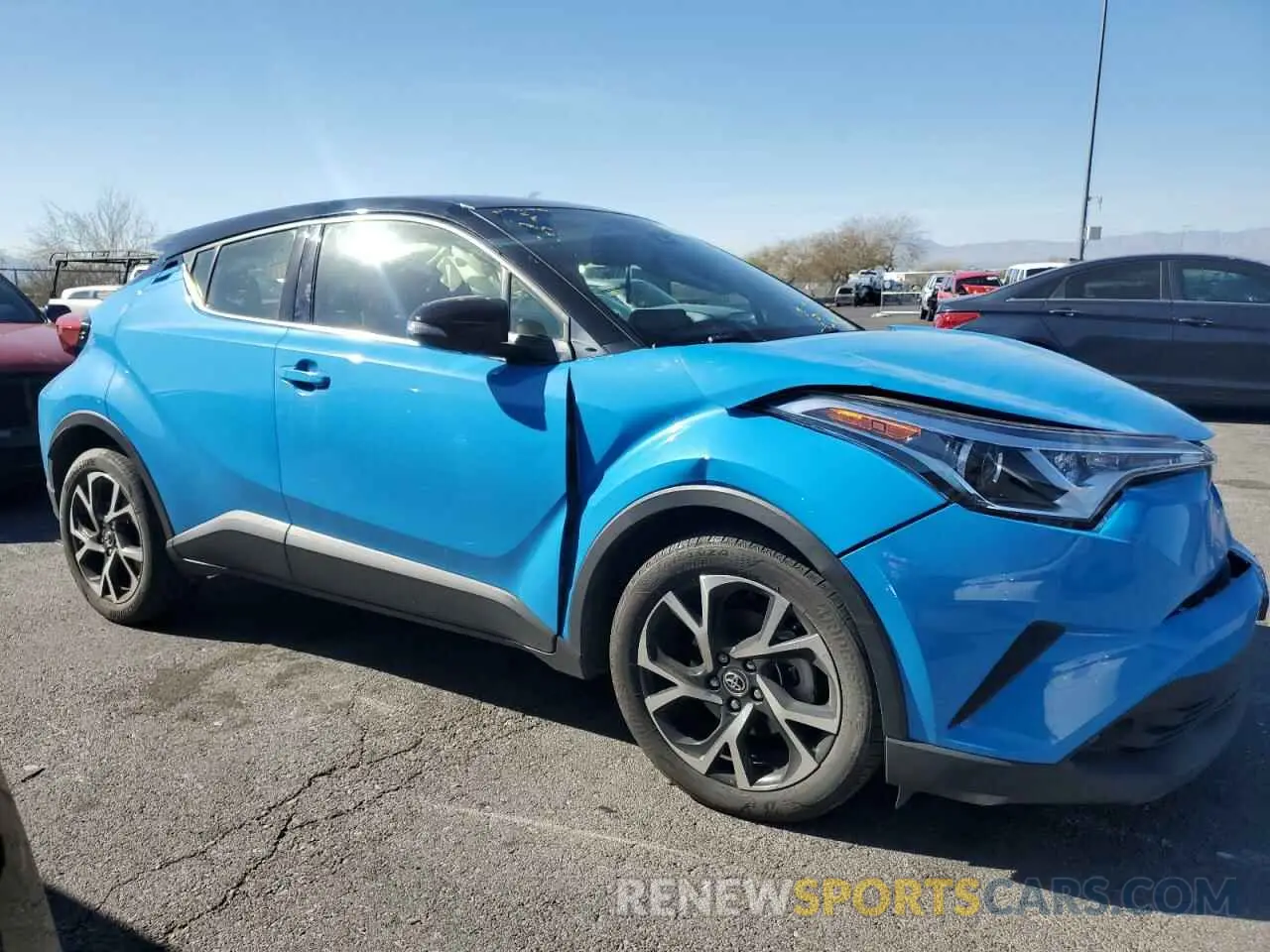 4 fotografías del automóvil dañado JTNKHMBXXK1026472 TOYOTA C-HR 2019