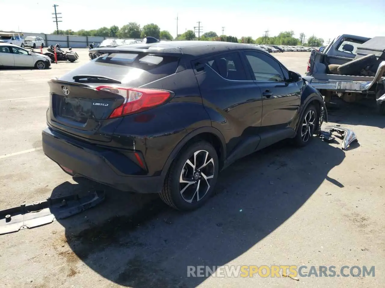 4 fotografías del automóvil dañado JTNKHMBXXK1040498 TOYOTA C-HR 2019