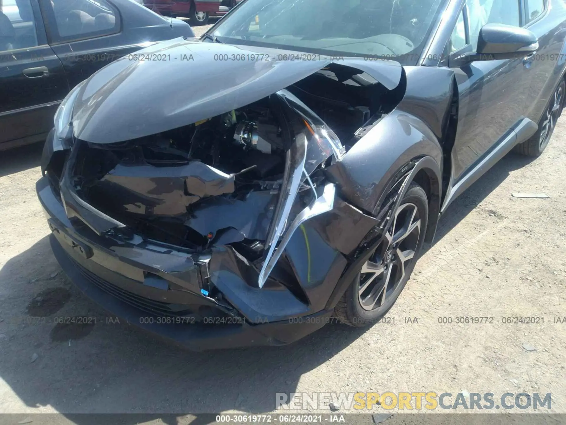 6 fotografías del automóvil dañado JTNKHMBXXK1053509 TOYOTA C-HR 2019