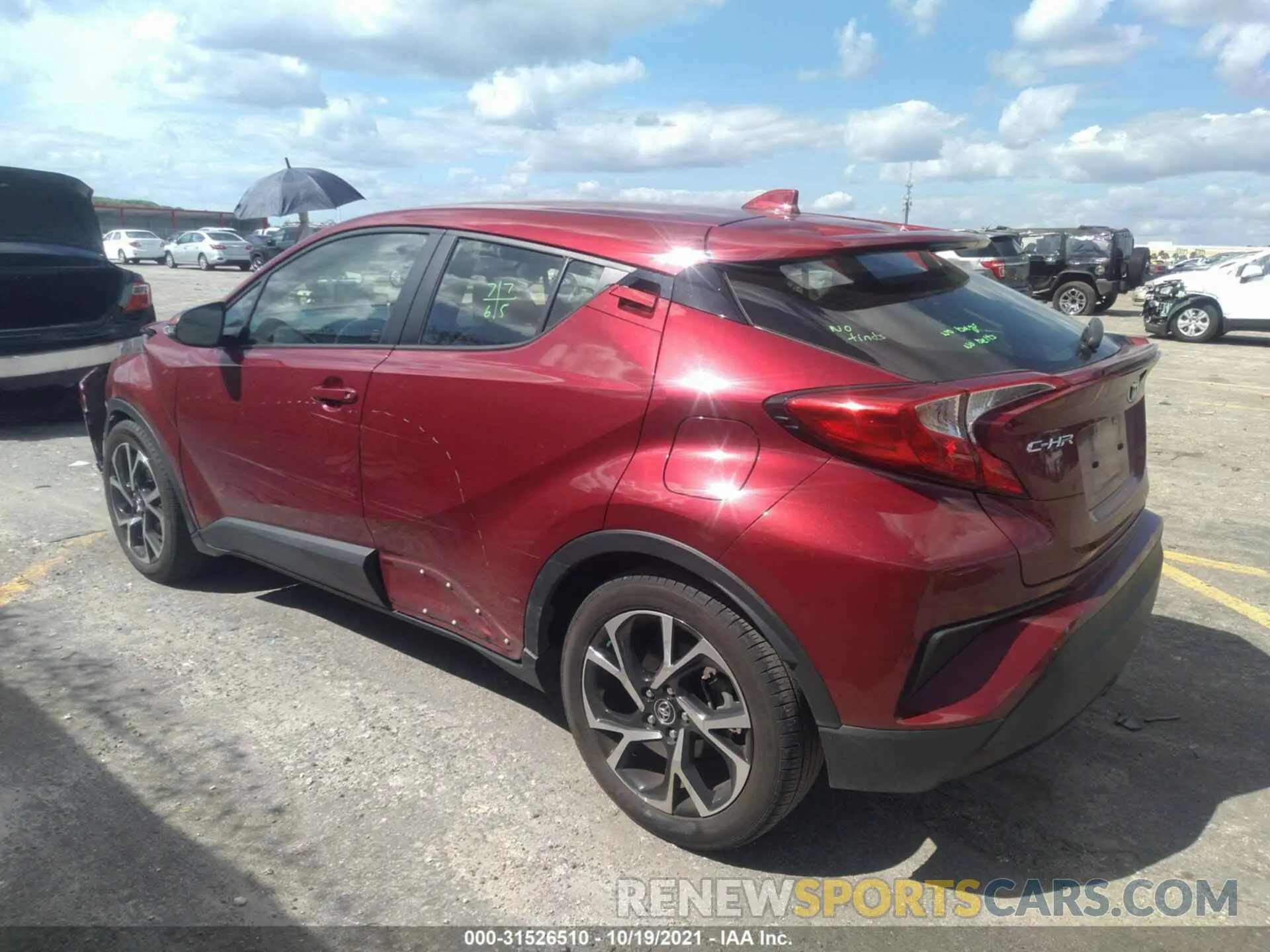 3 fotografías del automóvil dañado JTNKHMBXXK1054143 TOYOTA C-HR 2019