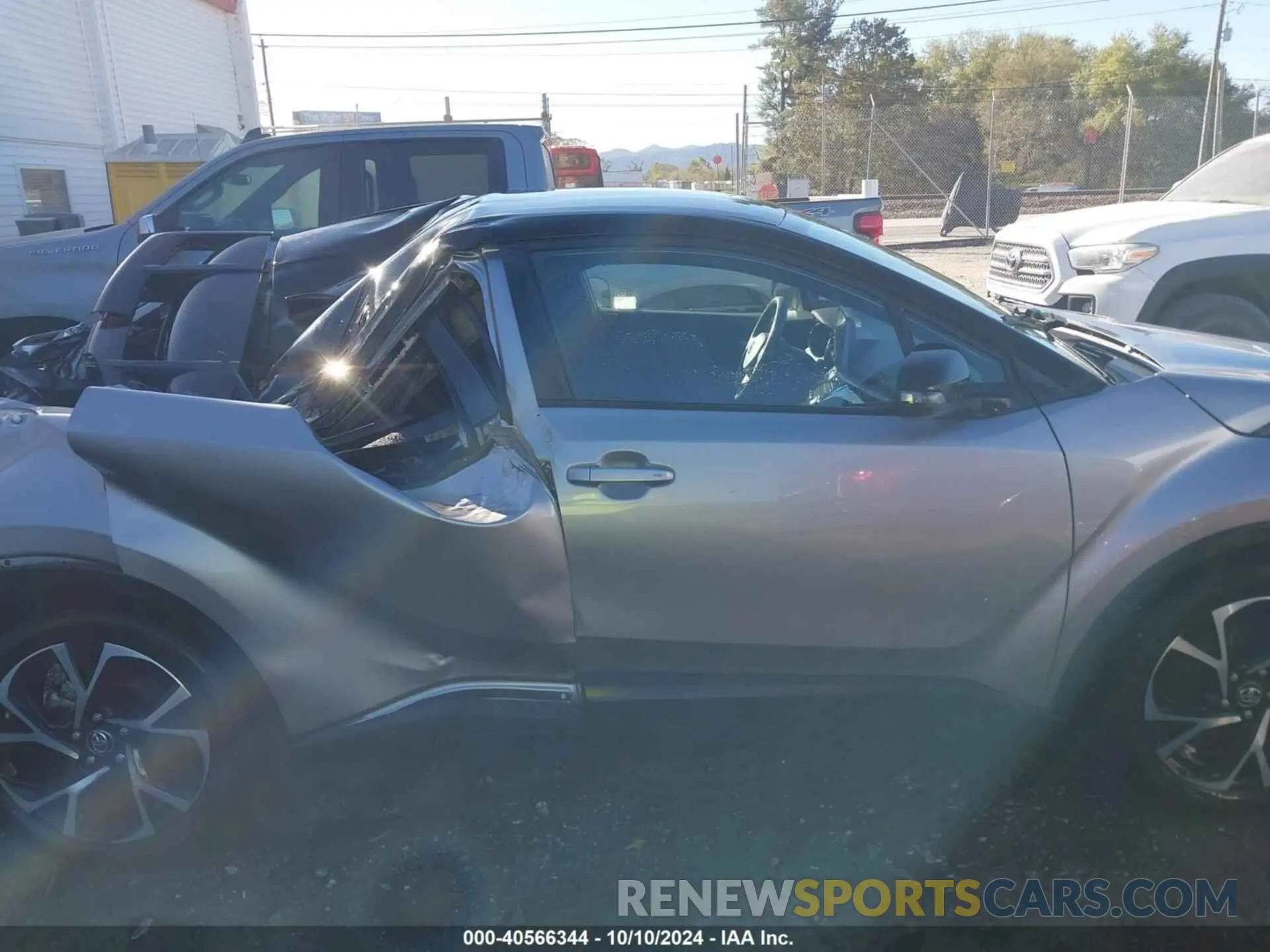 14 fotografías del automóvil dañado NMTKHMBX0KR093085 TOYOTA C-HR 2019