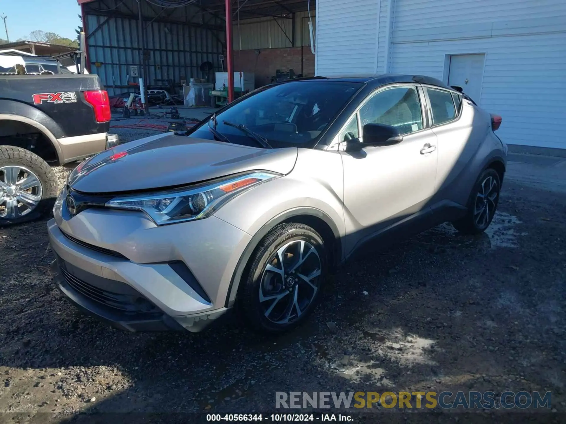 2 fotografías del automóvil dañado NMTKHMBX0KR093085 TOYOTA C-HR 2019