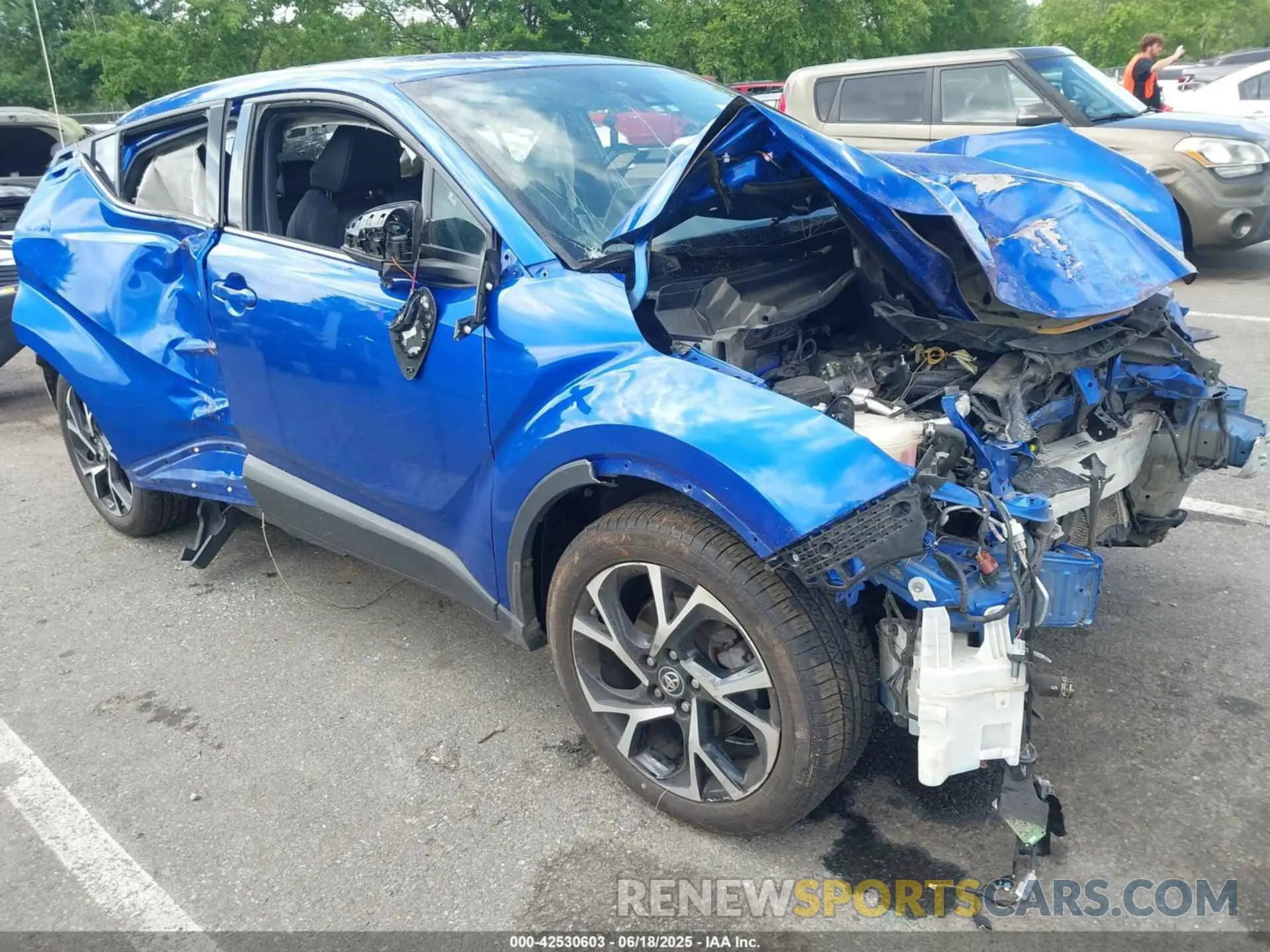 1 fotografías del automóvil dañado NMTKHMBX1KR066767 TOYOTA C-HR 2019