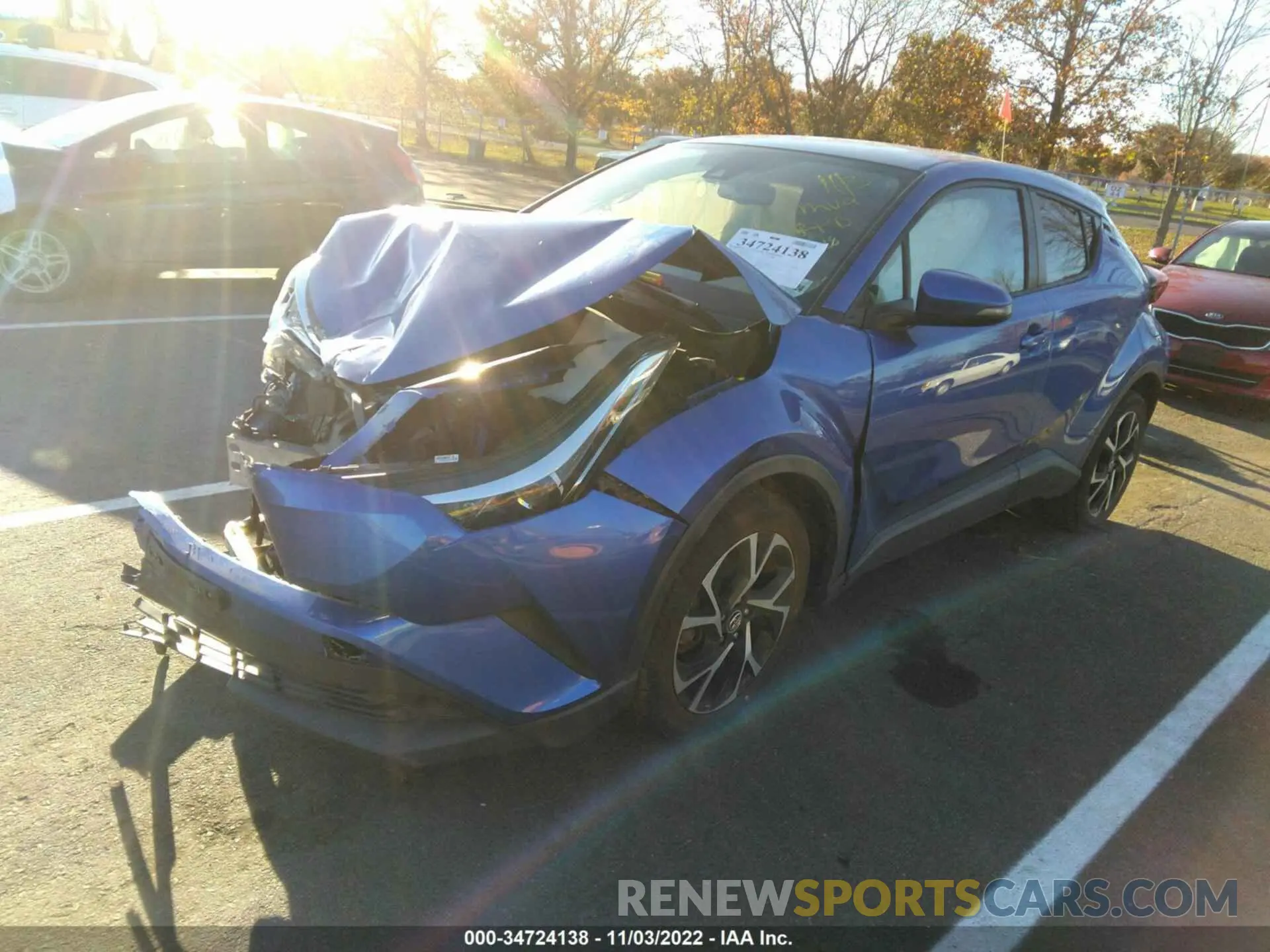 2 fotografías del automóvil dañado NMTKHMBX1KR075128 TOYOTA C-HR 2019