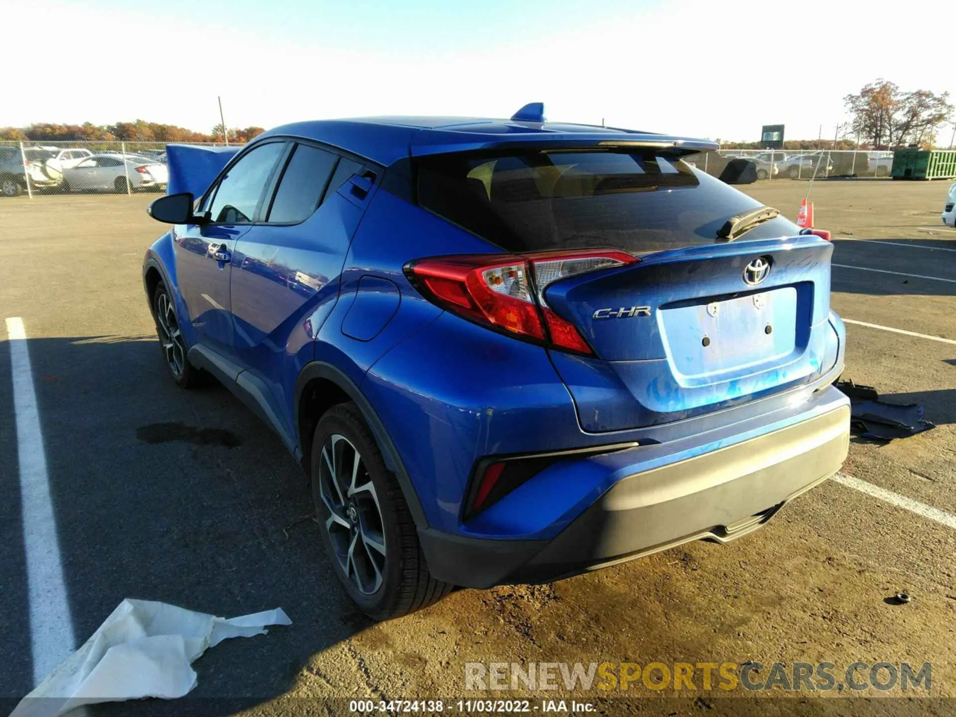 3 fotografías del automóvil dañado NMTKHMBX1KR075128 TOYOTA C-HR 2019