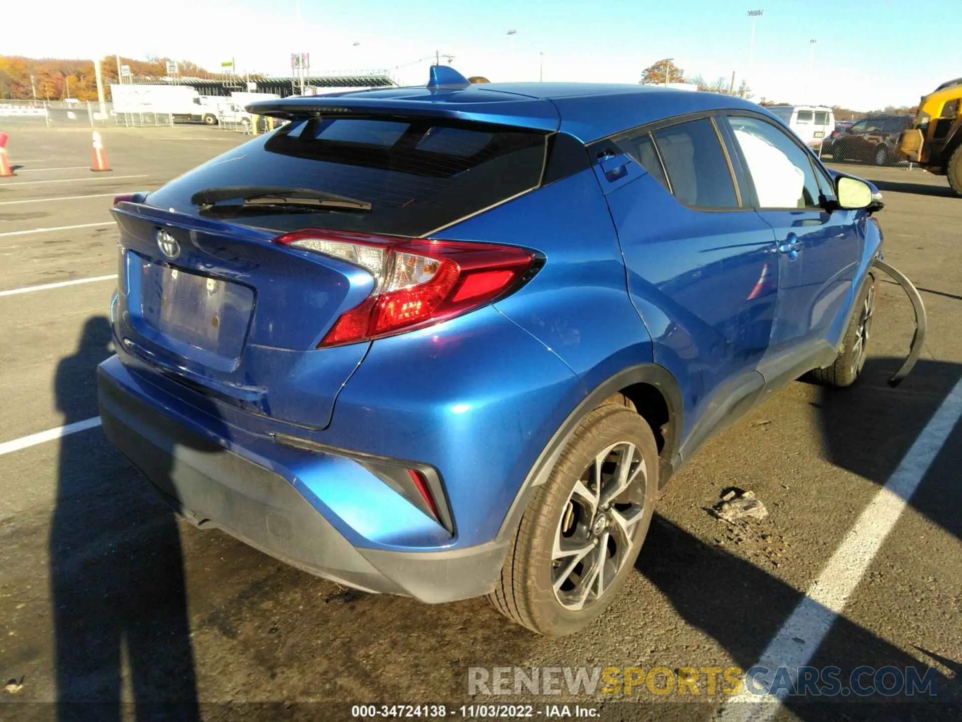 4 fotografías del automóvil dañado NMTKHMBX1KR075128 TOYOTA C-HR 2019