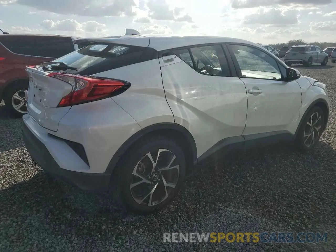 3 fotografías del automóvil dañado NMTKHMBX1KR078773 TOYOTA C-HR 2019