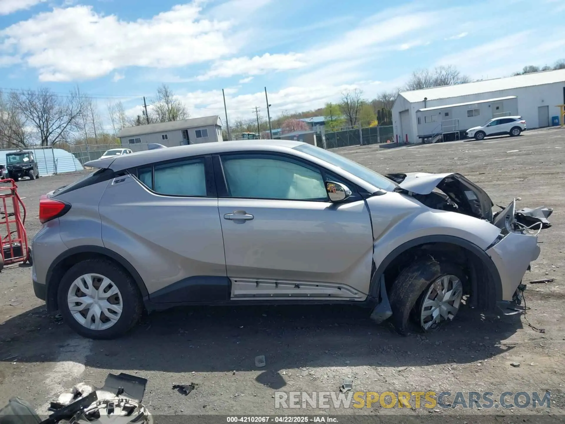 13 fotografías del automóvil dañado NMTKHMBX1KR090955 TOYOTA C-HR 2019