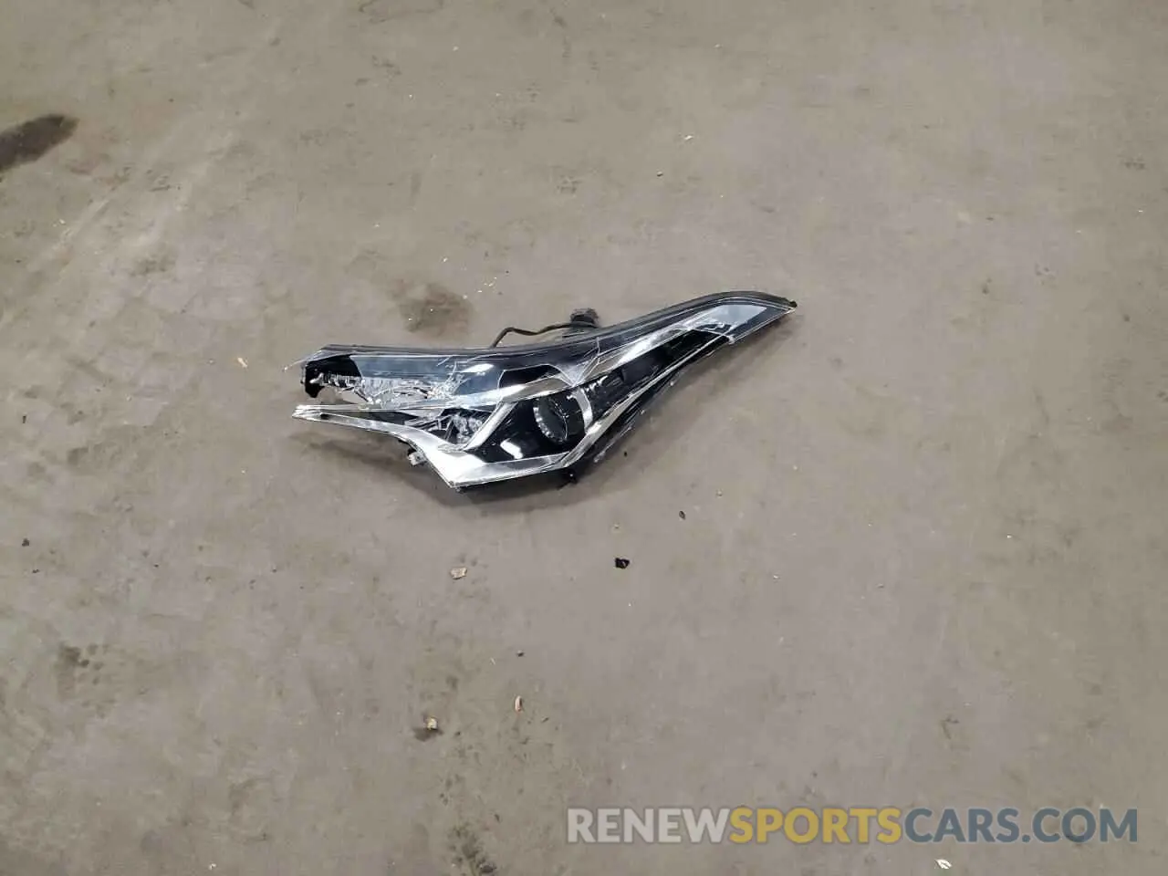 13 fotografías del automóvil dañado NMTKHMBX2KR083836 TOYOTA C-HR 2019