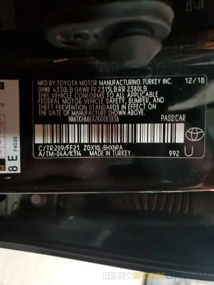 14 fotografías del automóvil dañado NMTKHMBX2KR083836 TOYOTA C-HR 2019