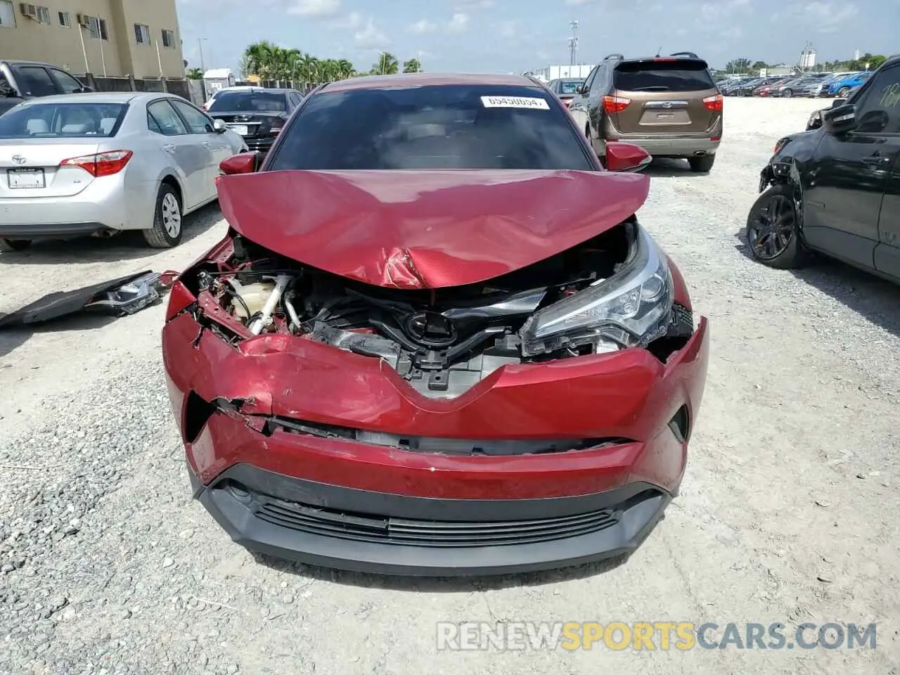 5 fotografías del automóvil dañado NMTKHMBX2KR099101 TOYOTA C-HR 2019