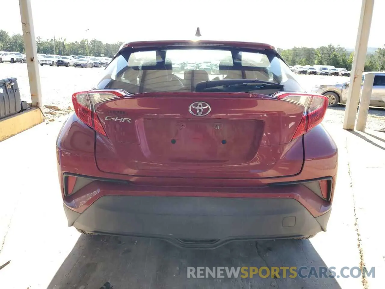 6 fotografías del automóvil dañado NMTKHMBX3KR081500 TOYOTA C-HR 2019
