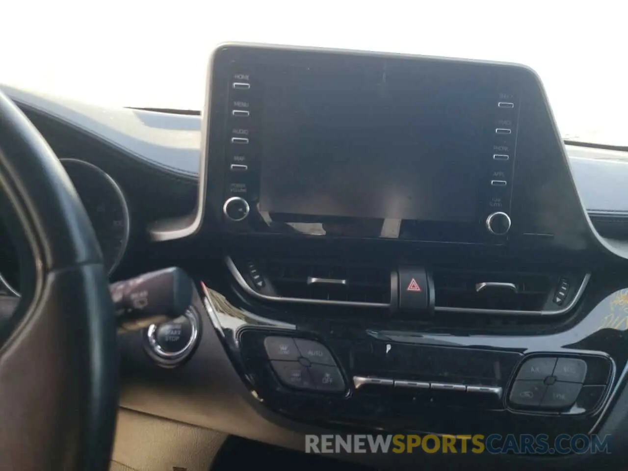 9 fotografías del automóvil dañado NMTKHMBX4KR067685 TOYOTA C-HR 2019