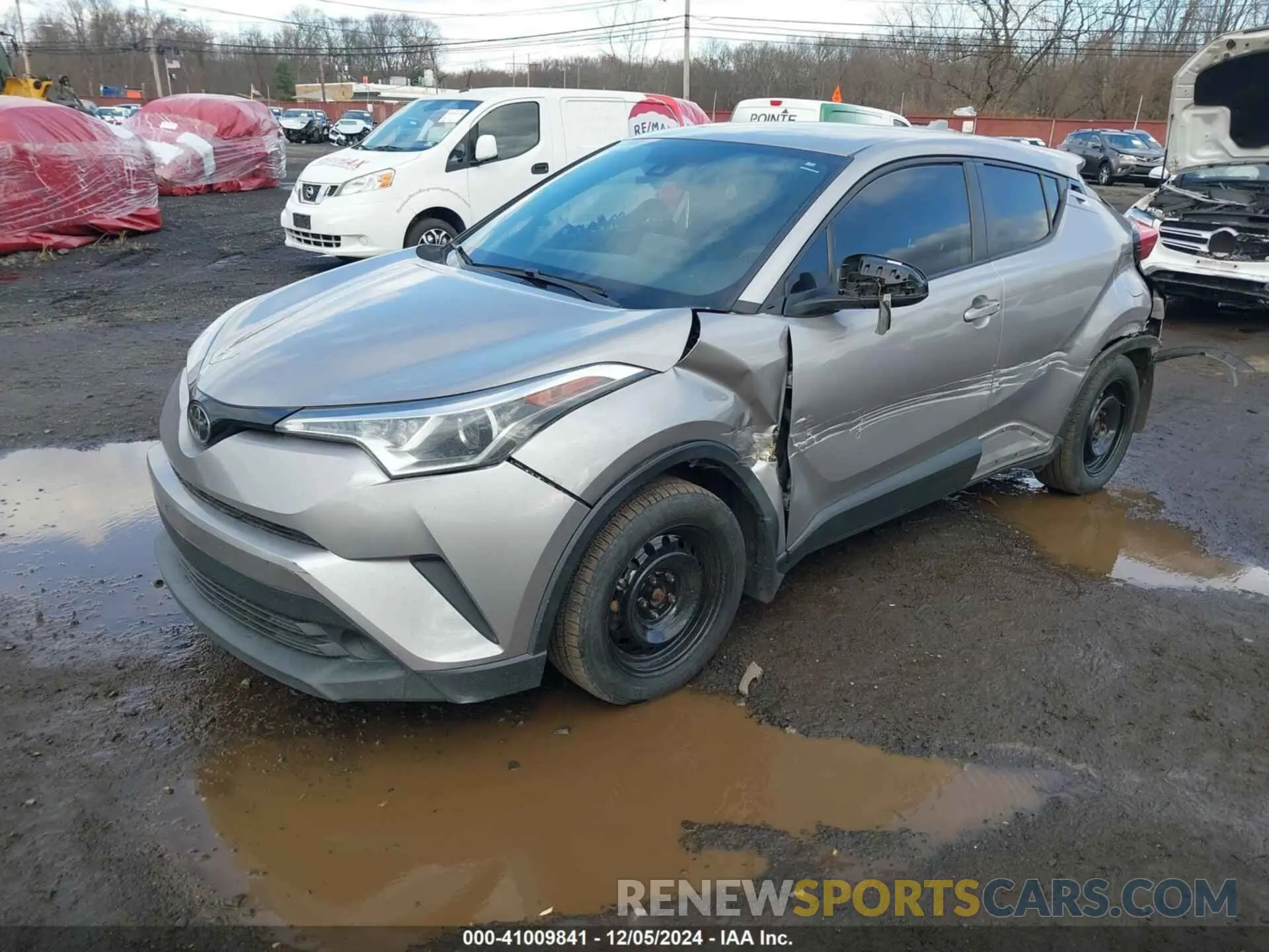 2 fotografías del automóvil dañado NMTKHMBX4KR072465 TOYOTA C-HR 2019