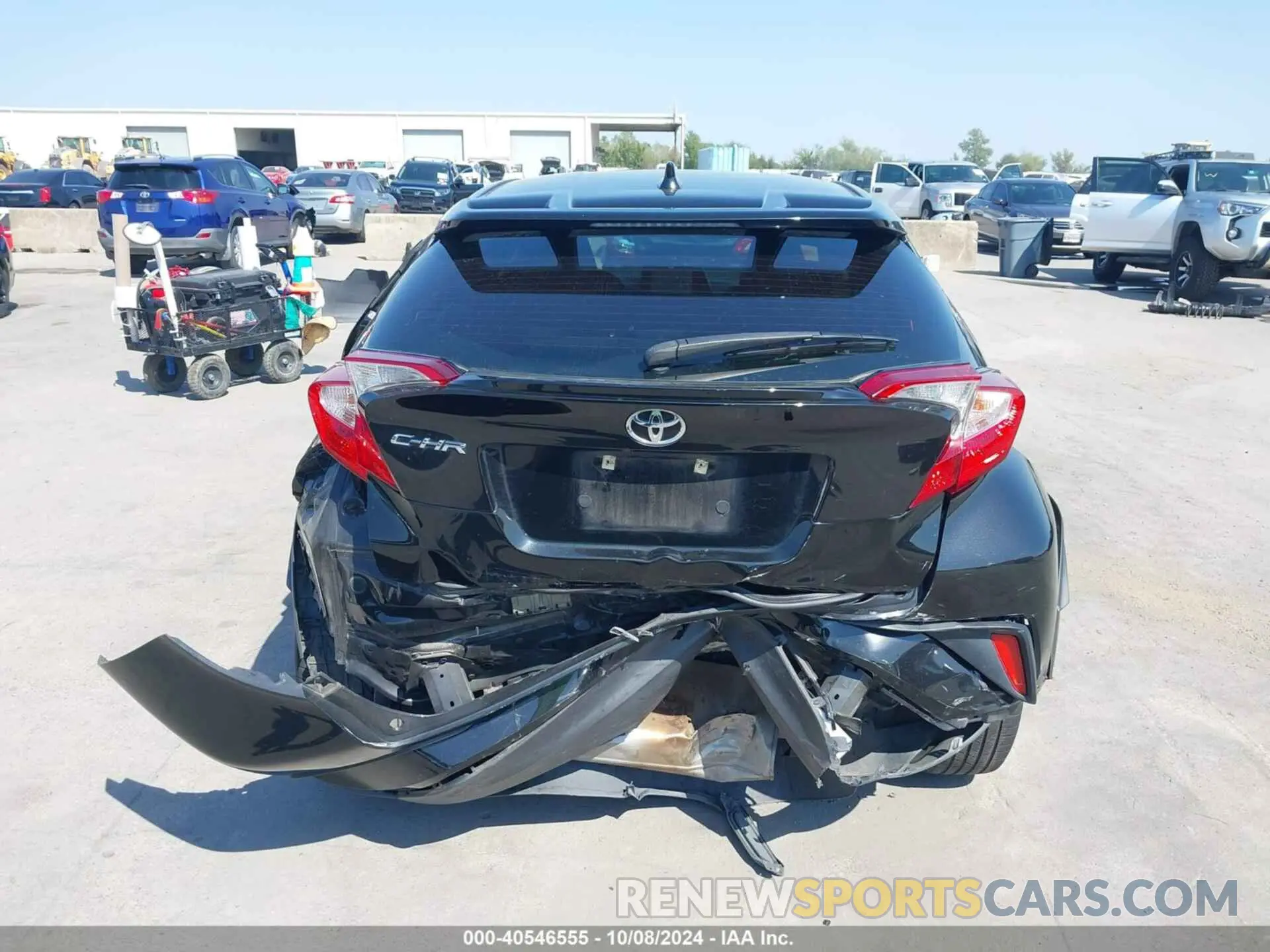 16 fotografías del automóvil dañado NMTKHMBX4KR079397 TOYOTA C-HR 2019