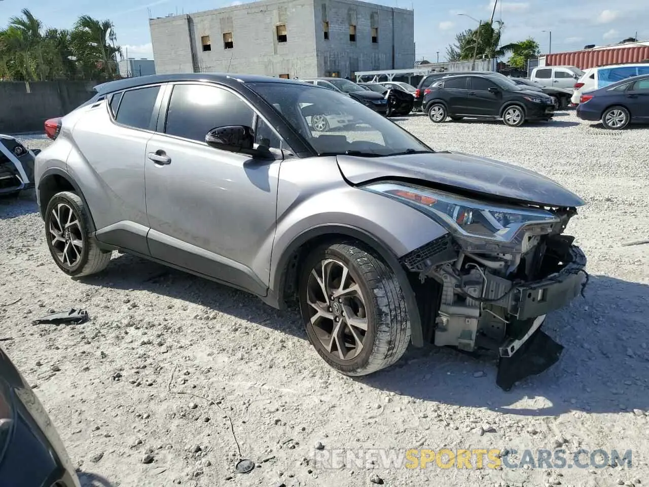 4 fotografías del automóvil dañado NMTKHMBX4KR084079 TOYOTA C-HR 2019